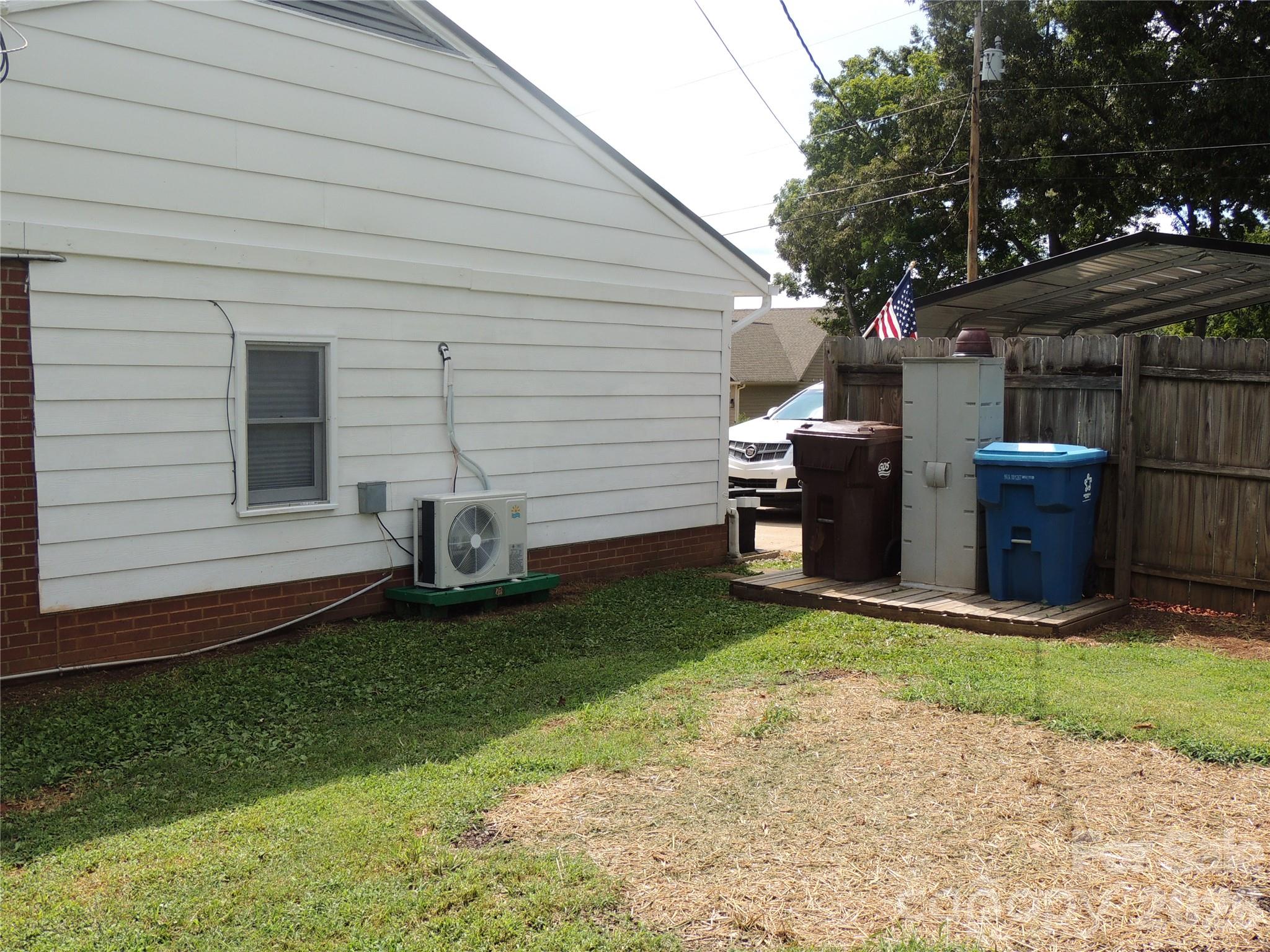 189 Westwood Drive — Forest City