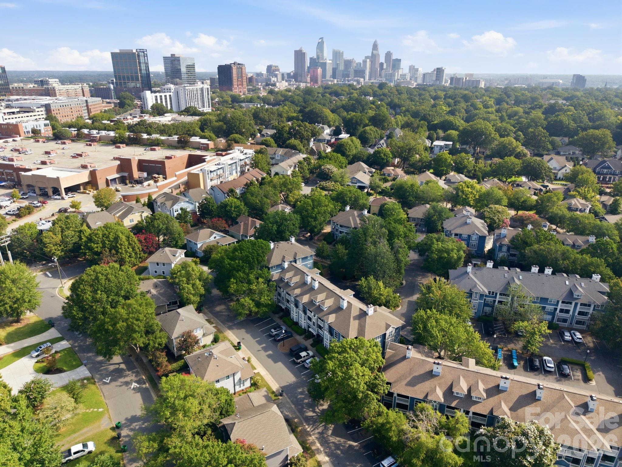 501 Olmsted Park Place #H — Charlotte