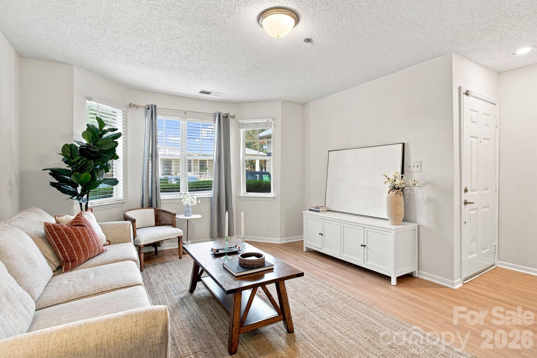 501 Olmsted Park Place #H — Charlotte