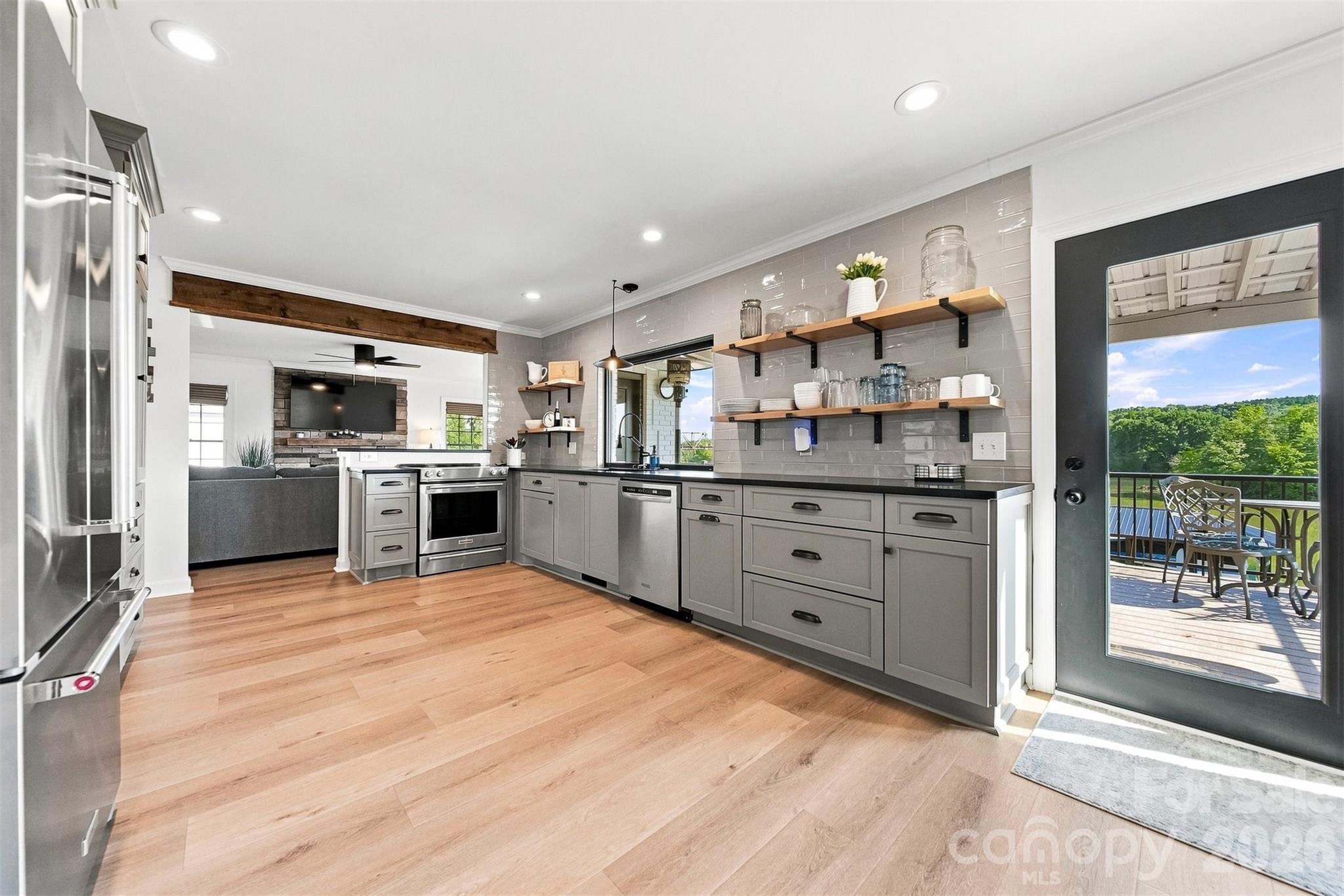 2682 Canvasback Lane — Catawba