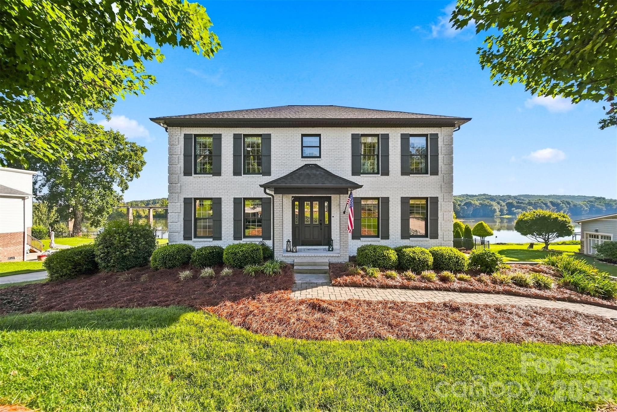 2682 Canvasback Lane — Catawba