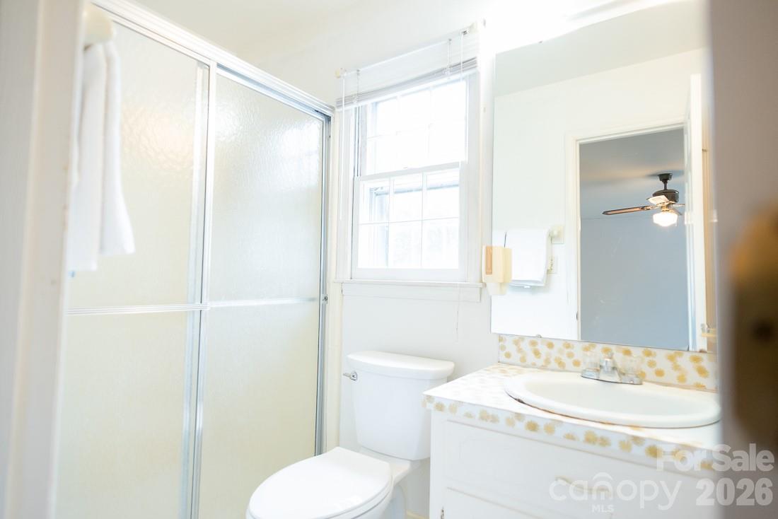 3401 Tracelake Drive — Matthews