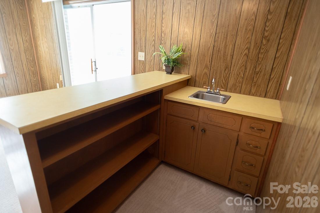 3401 Tracelake Drive — Matthews