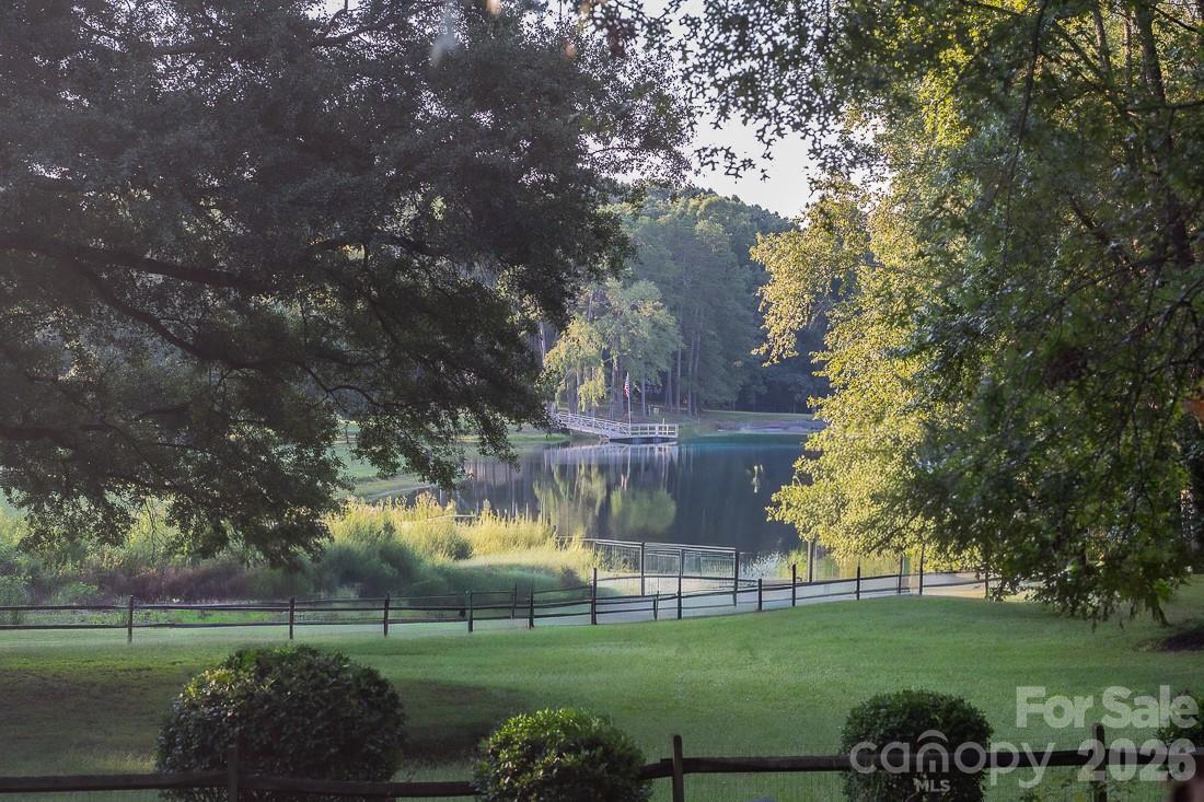 3401 Tracelake Drive — Matthews