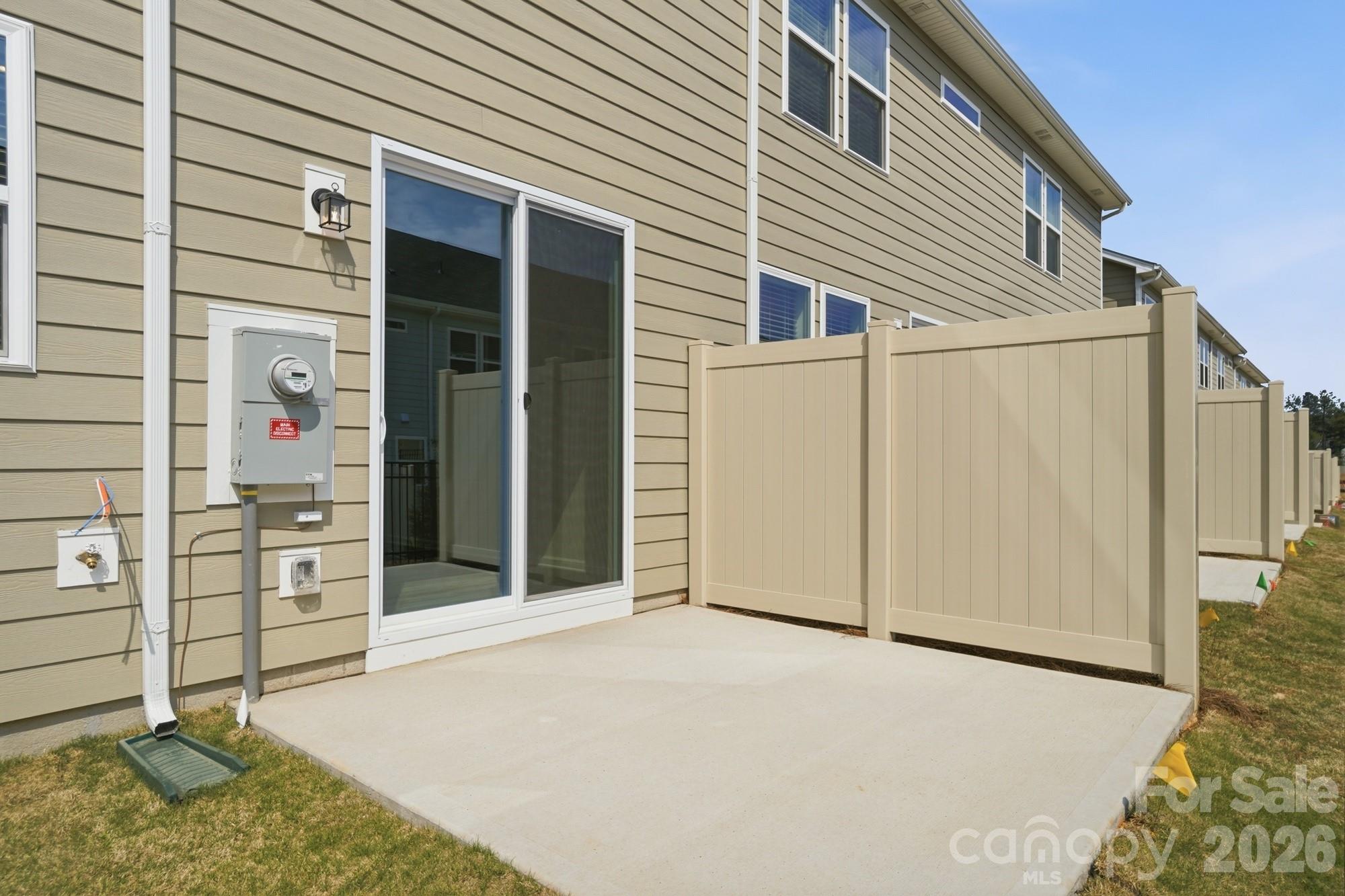 343 Laura Elizabeth Lane — Clover