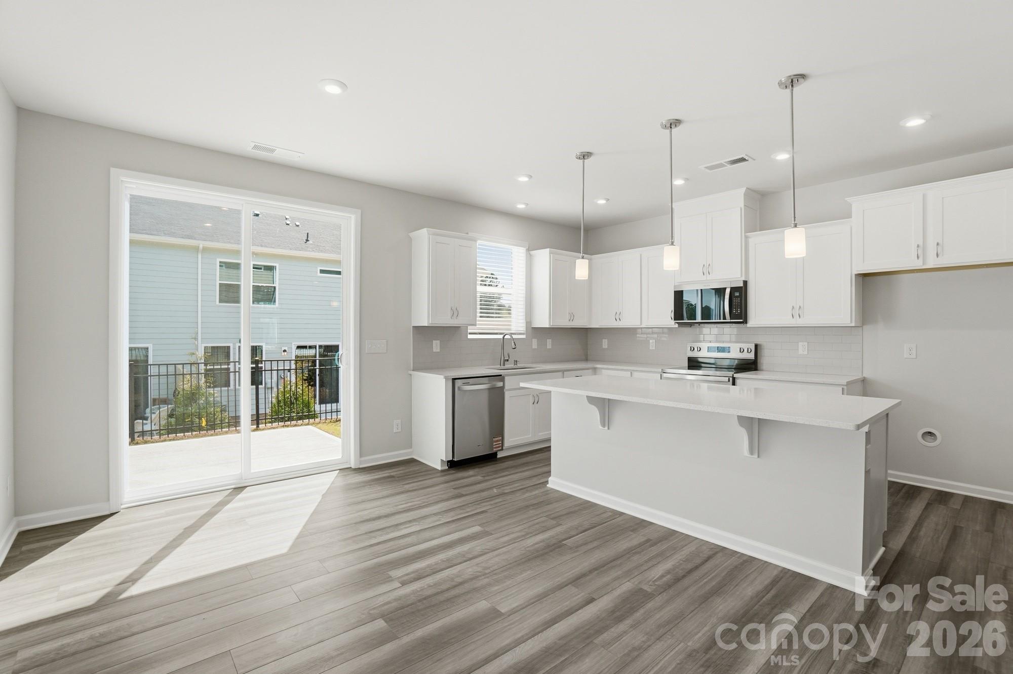 343 Laura Elizabeth Lane — Clover