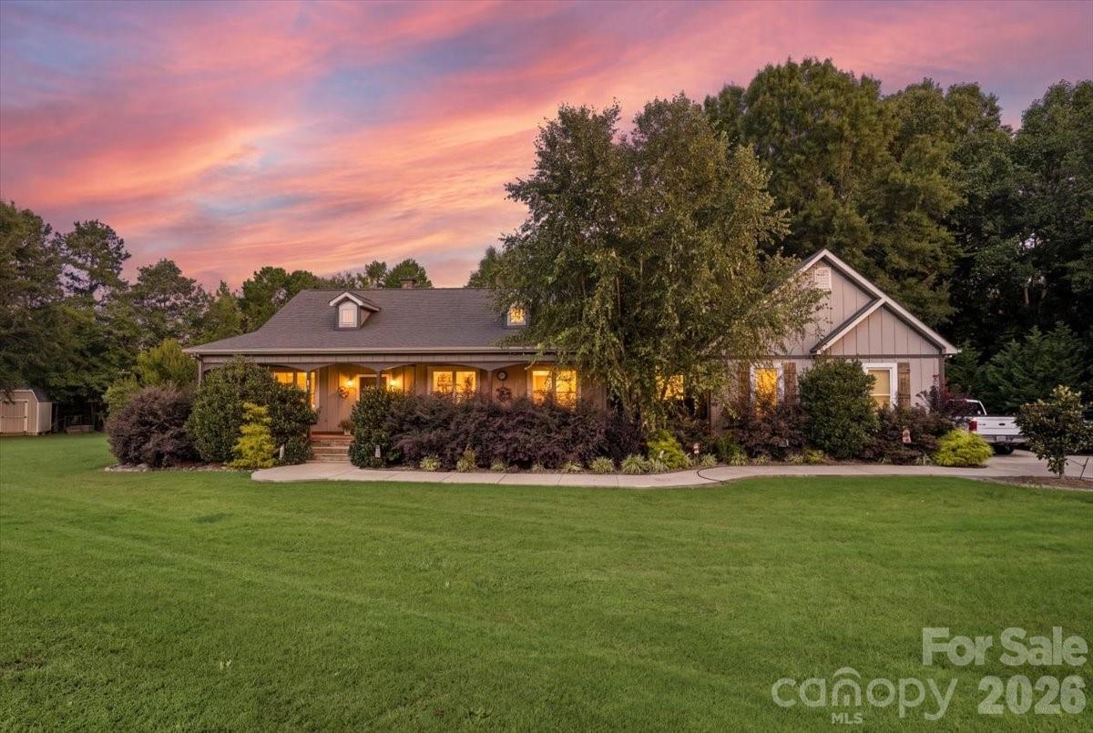 683 Mason Dickson Road — York