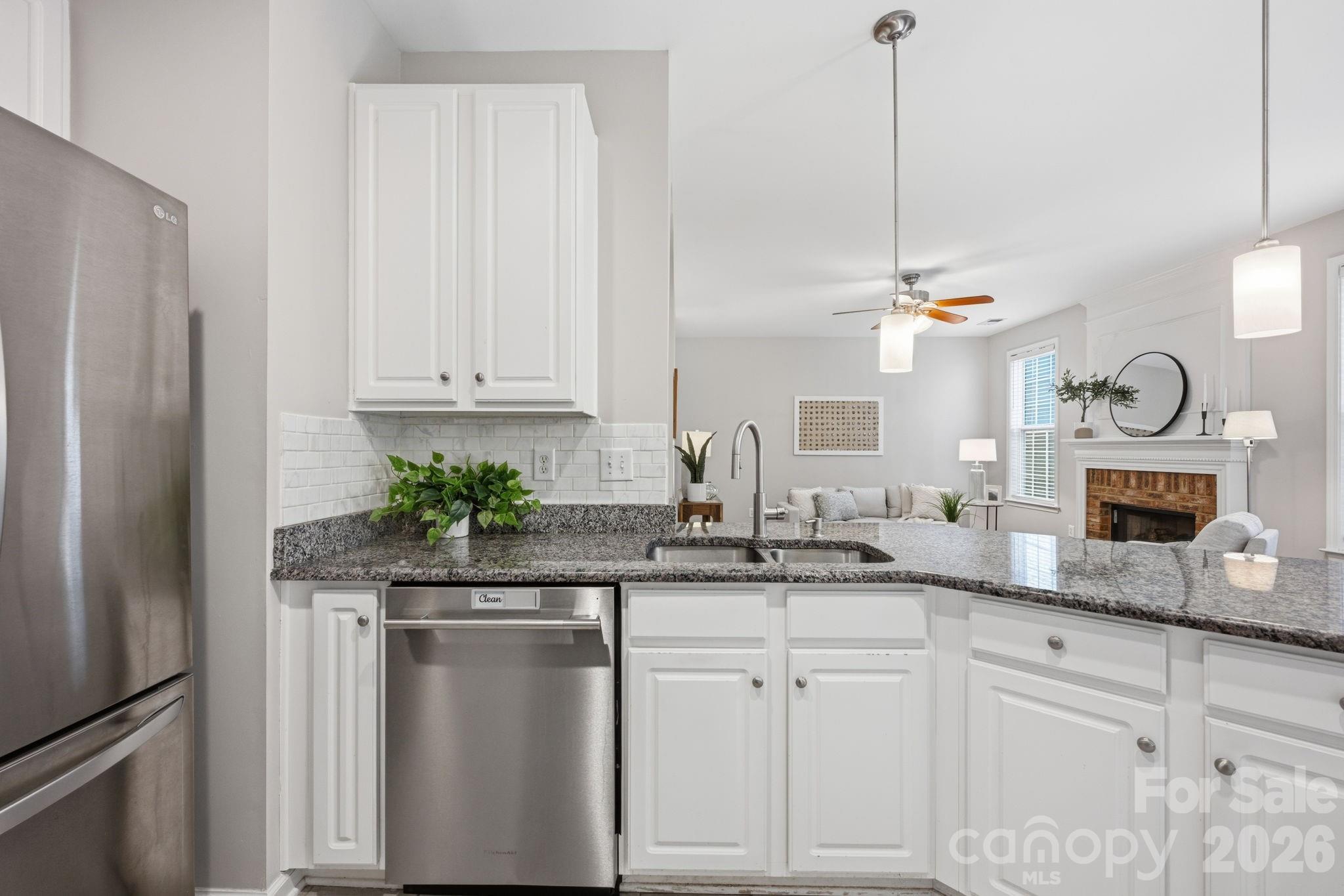 11621 Fox Trot Drive — Charlotte