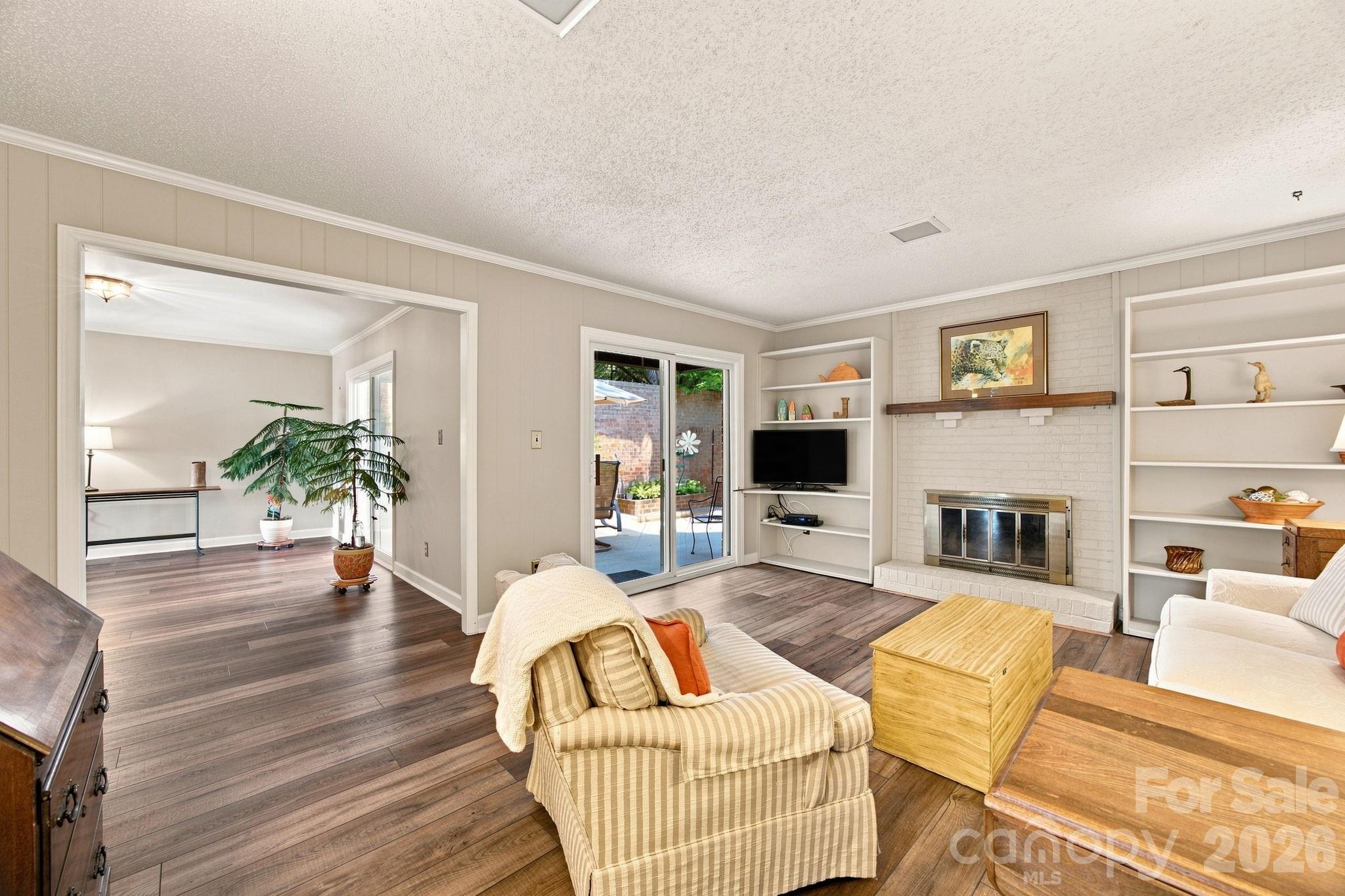 6836 Dumbarton Drive — Charlotte
