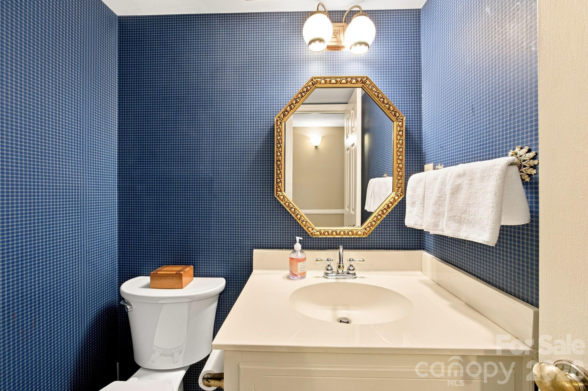 6836 Dumbarton Drive — Charlotte