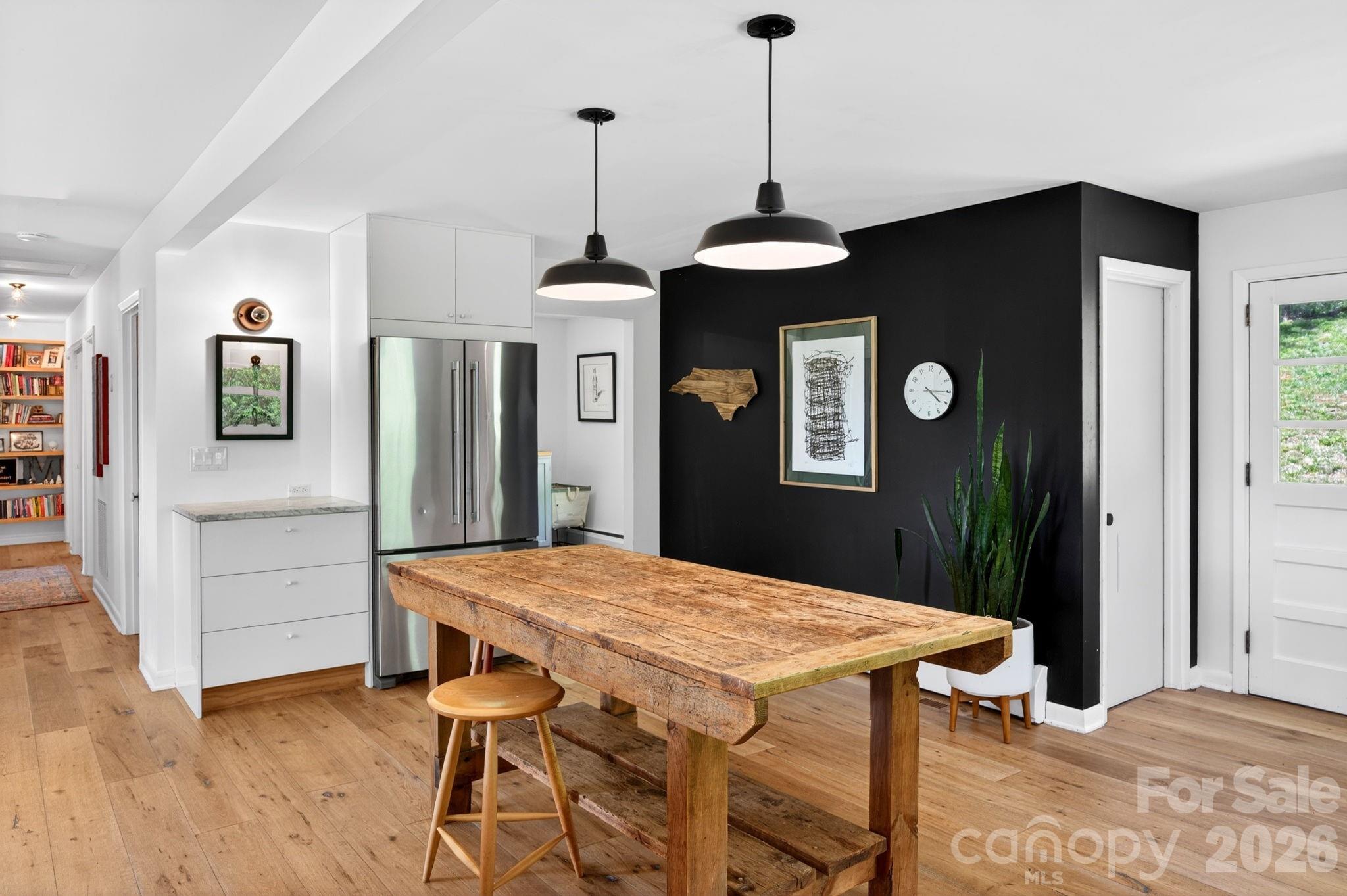301 Stratford Road — Asheville