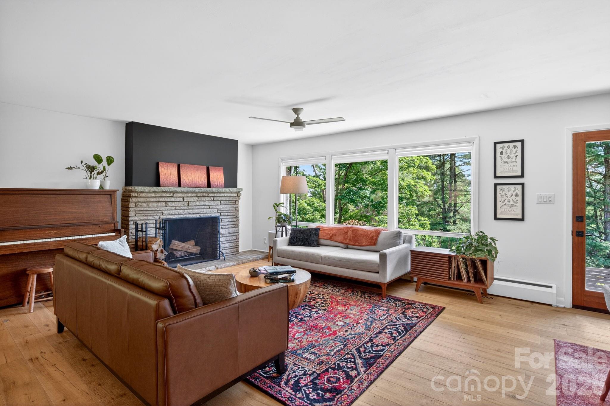 301 Stratford Road — Asheville