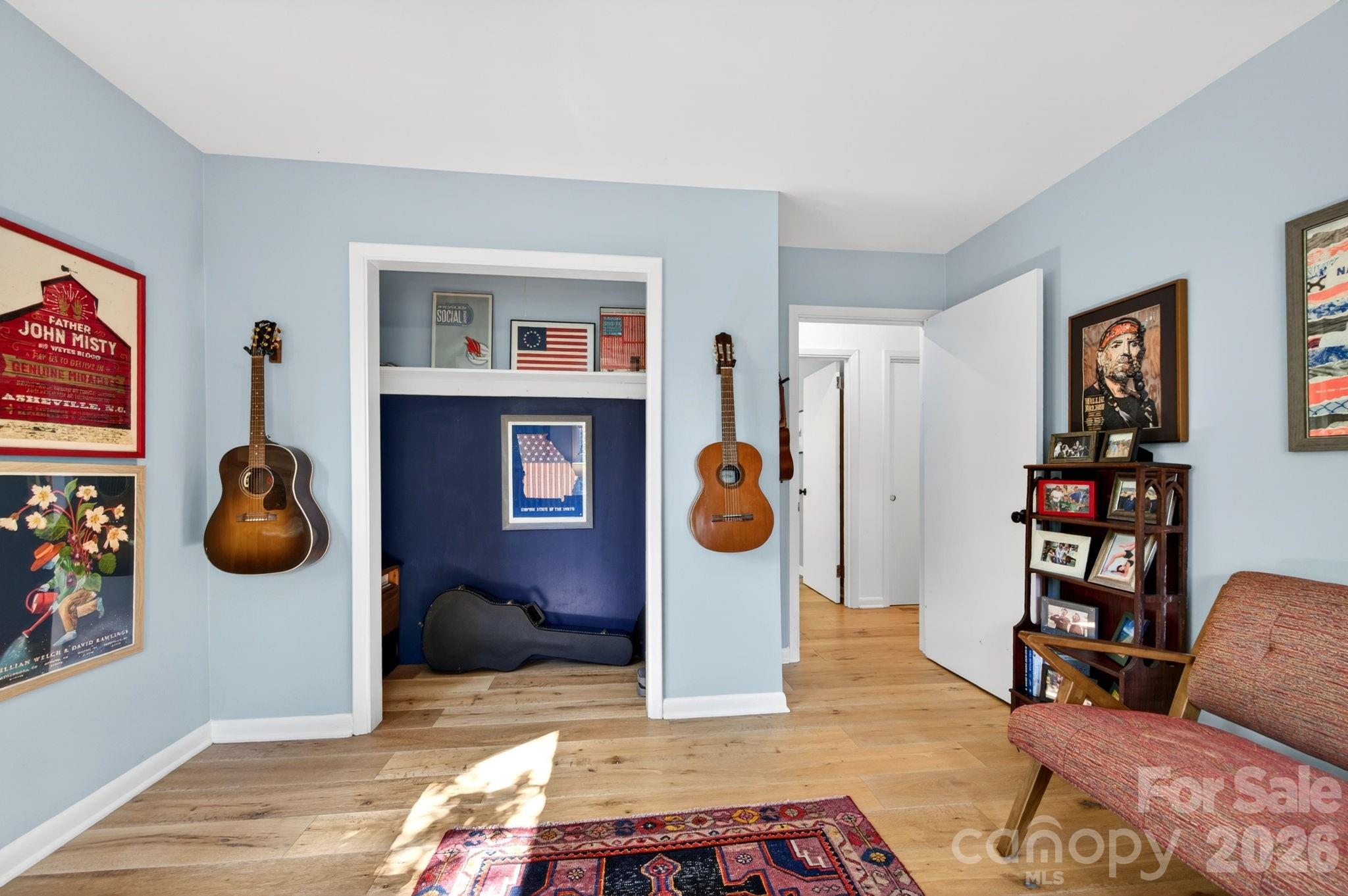 301 Stratford Road — Asheville