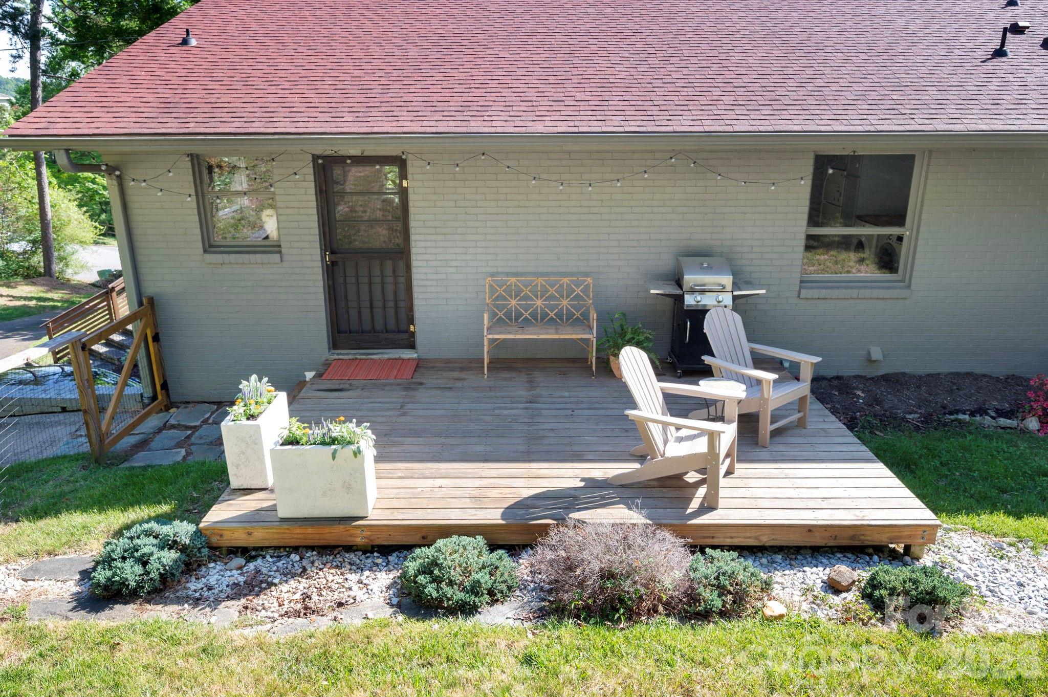 301 Stratford Road — Asheville