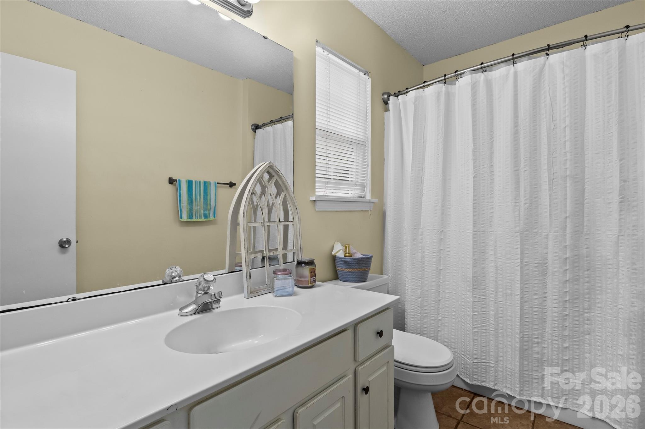 9005 Little Hampton Place — Charlotte