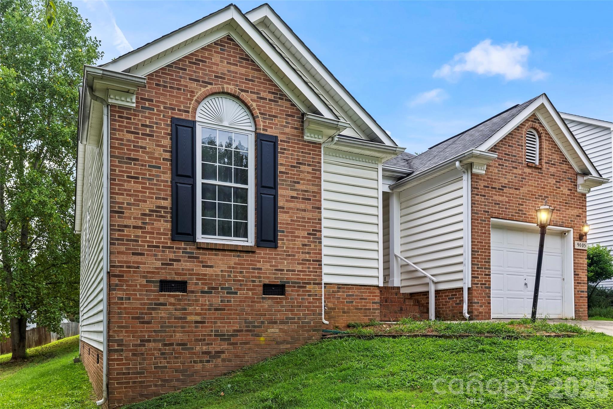 9005 Little Hampton Place — Charlotte