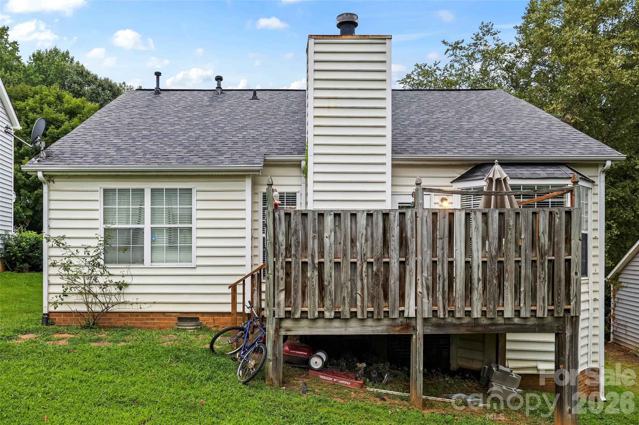 9005 Little Hampton Place — Charlotte