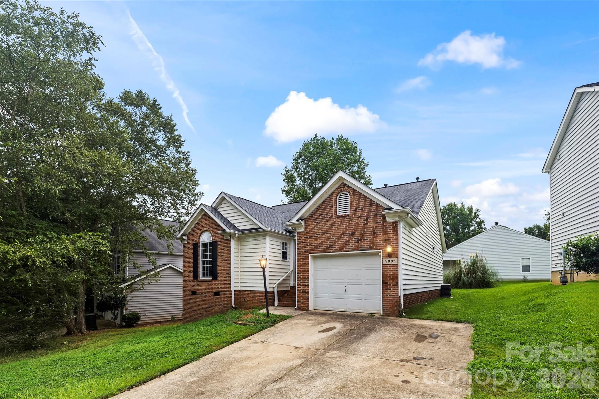 9005 Little Hampton Place — Charlotte