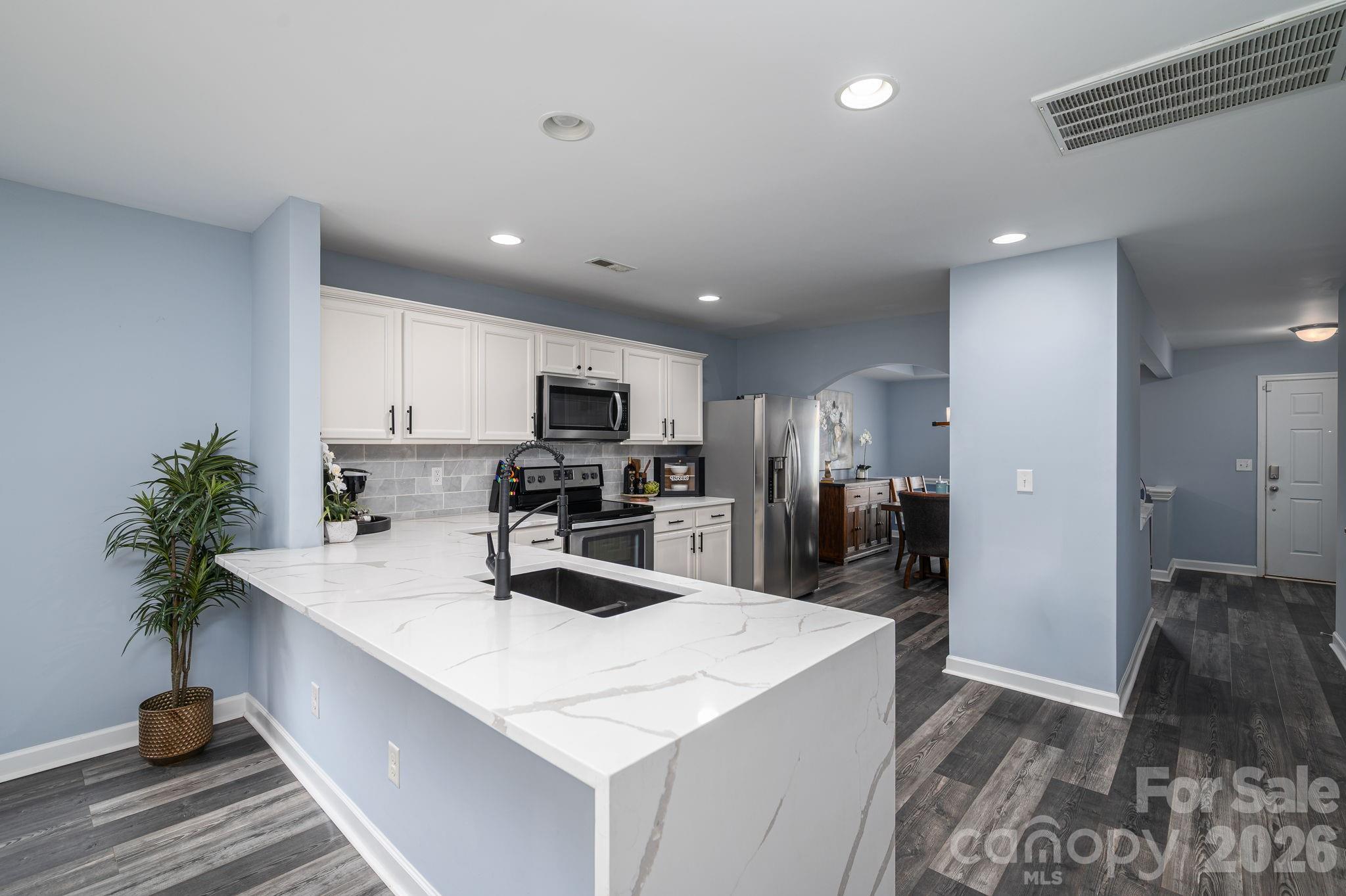101 Clauser Road S — Mount Holly