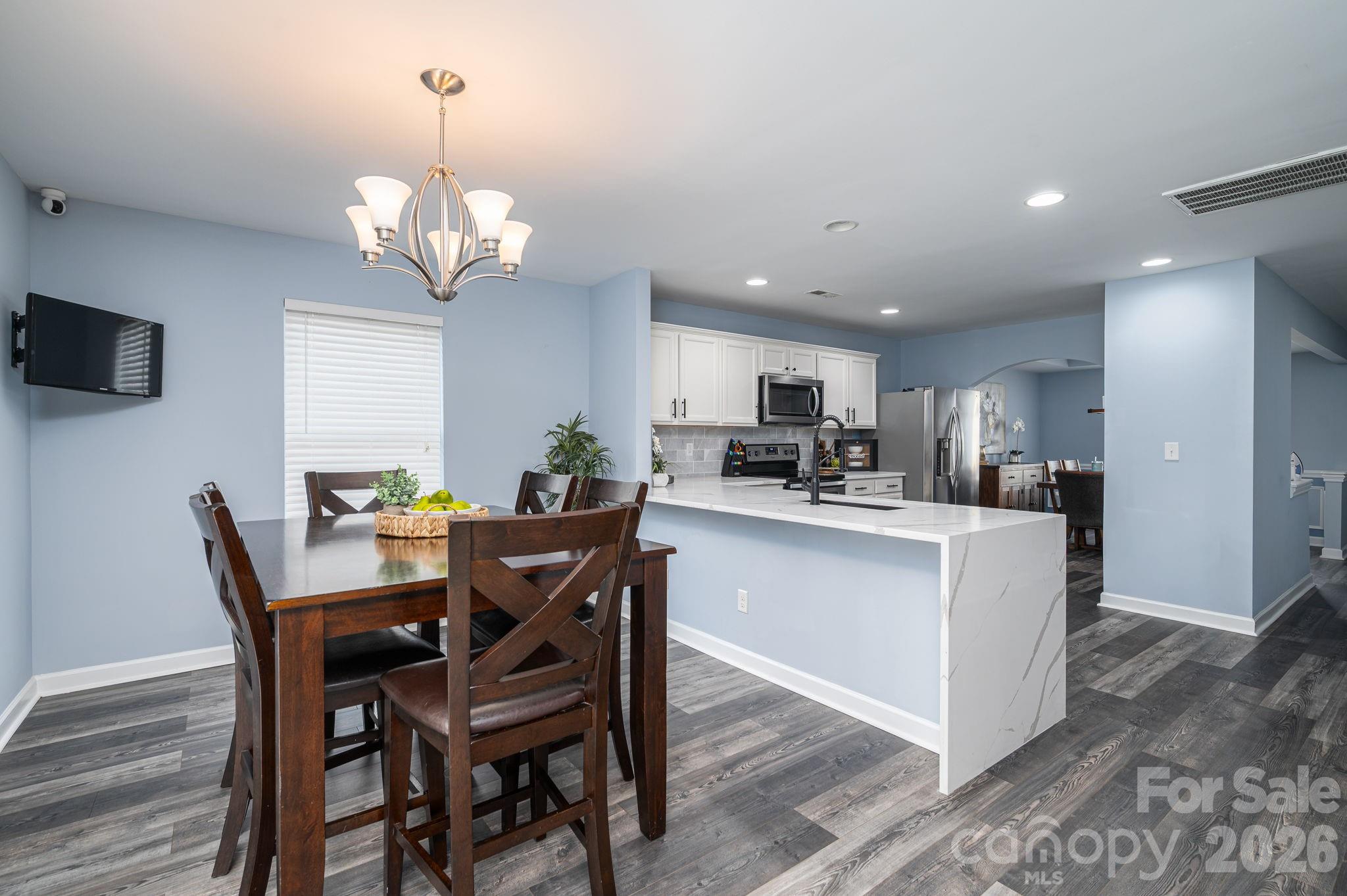 101 Clauser Road S — Mount Holly