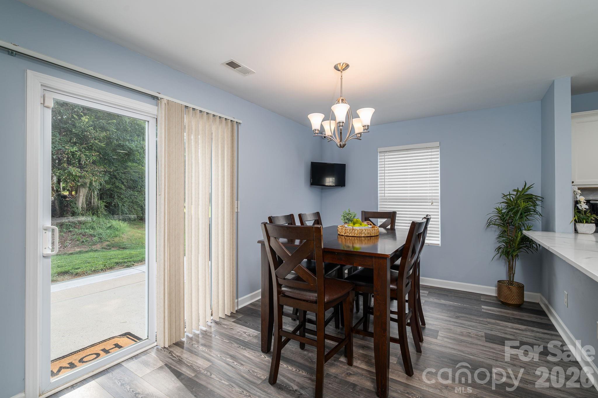 101 Clauser Road S — Mount Holly