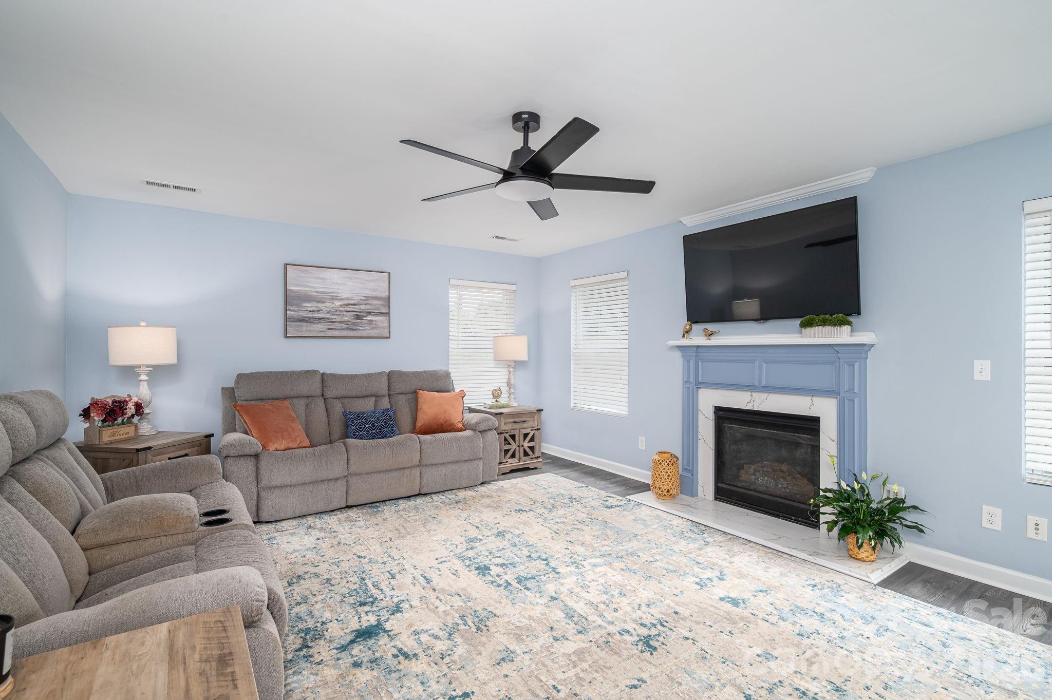 101 Clauser Road S — Mount Holly