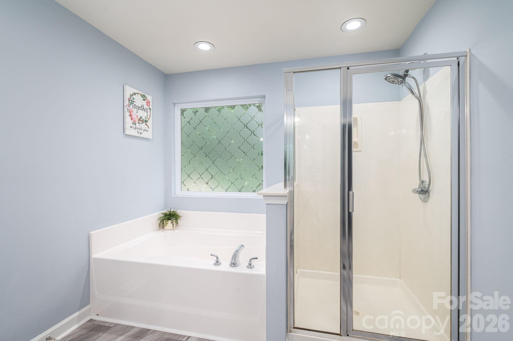 101 Clauser Road S — Mount Holly