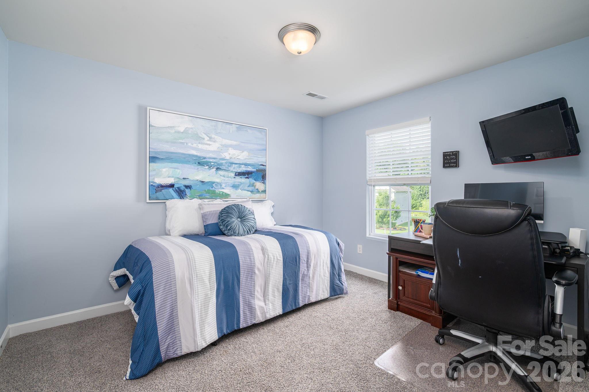 101 Clauser Road S — Mount Holly
