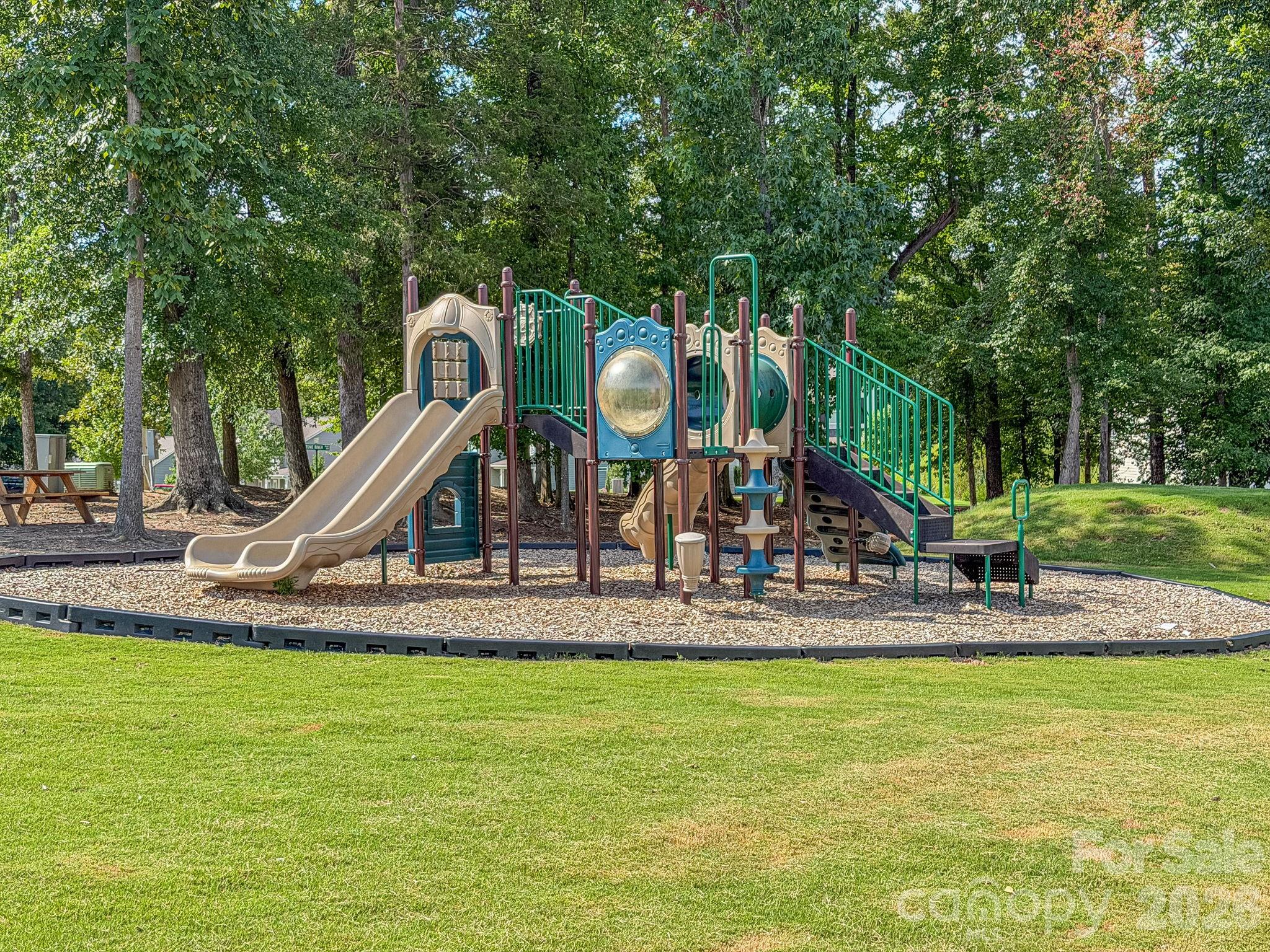 101 Clauser Road S — Mount Holly