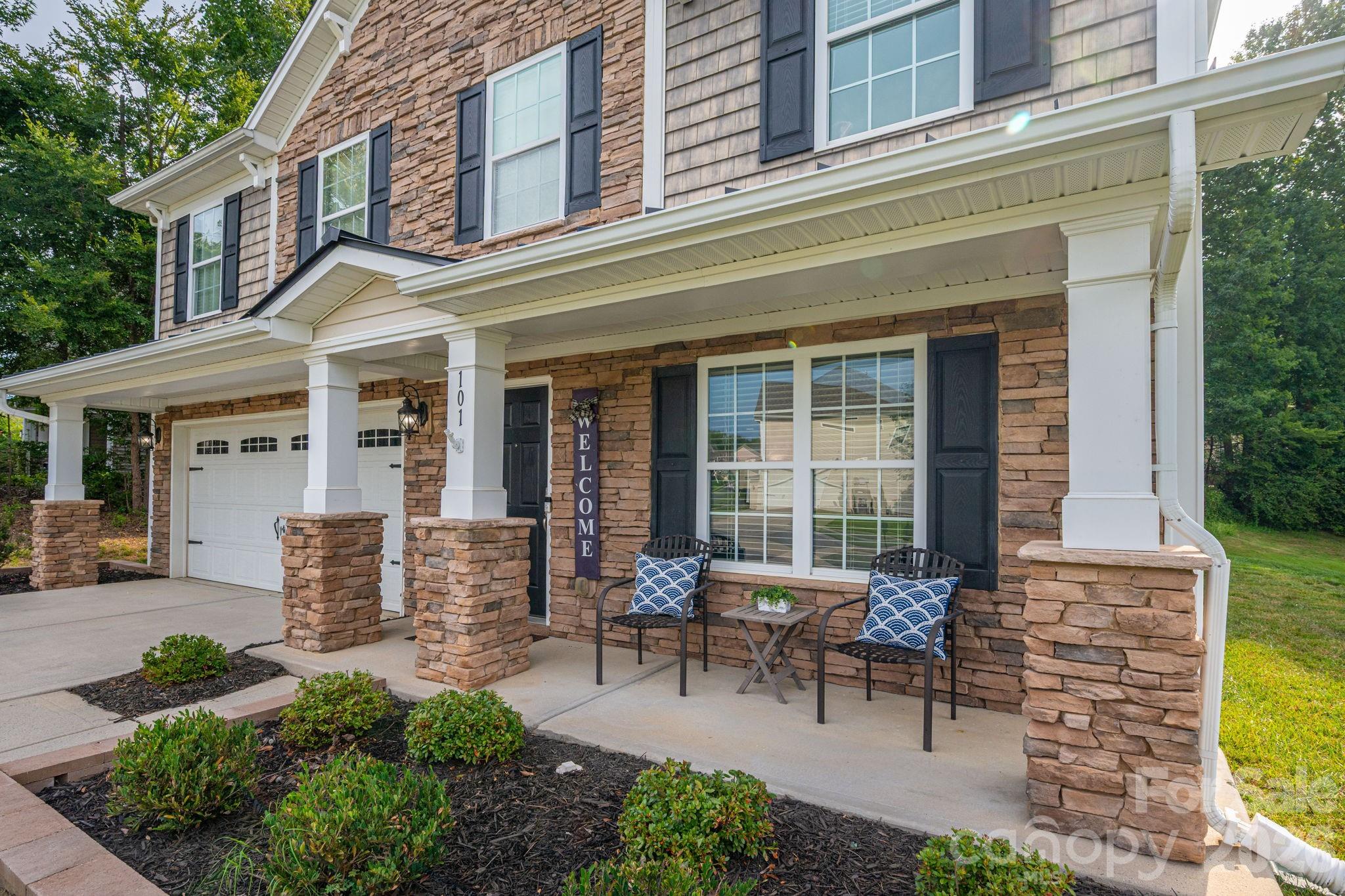 101 Clauser Road S — Mount Holly