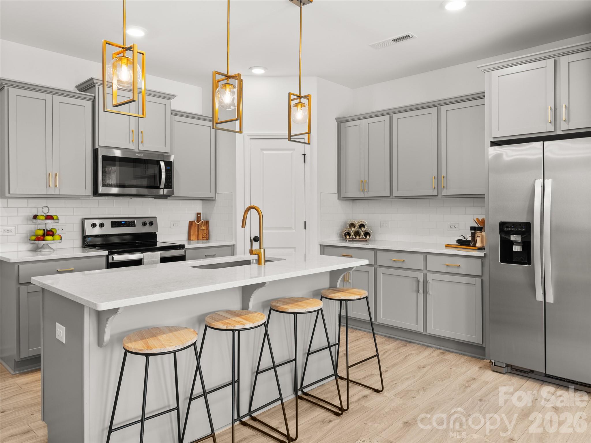 703 Bellmouth Road — Clover