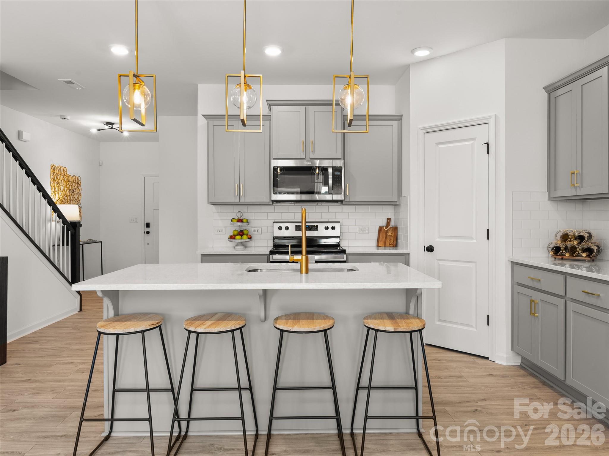 703 Bellmouth Road — Clover