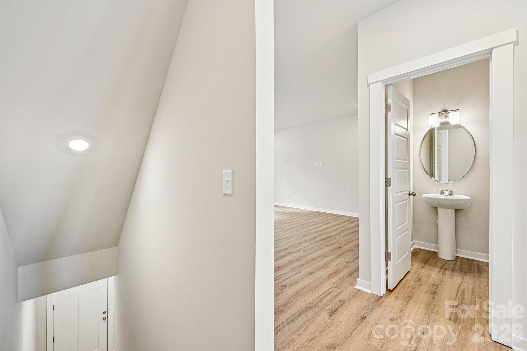 13220 Knockturn Alley #08 — Huntersville