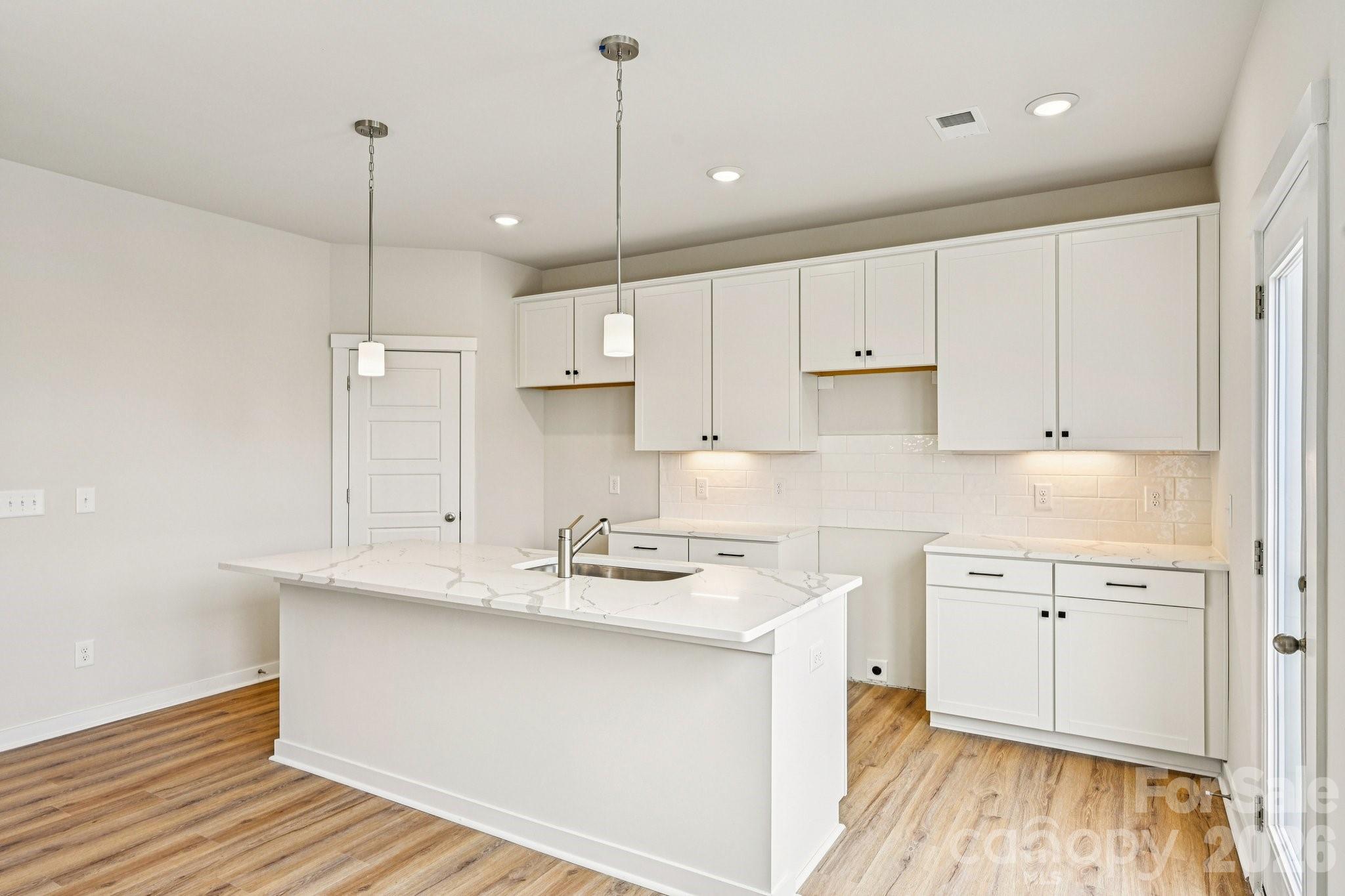 13220 Knockturn Alley #08 — Huntersville