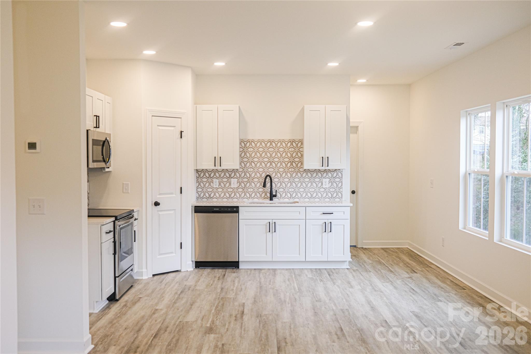 113 Chestnut Drive SW — Concord