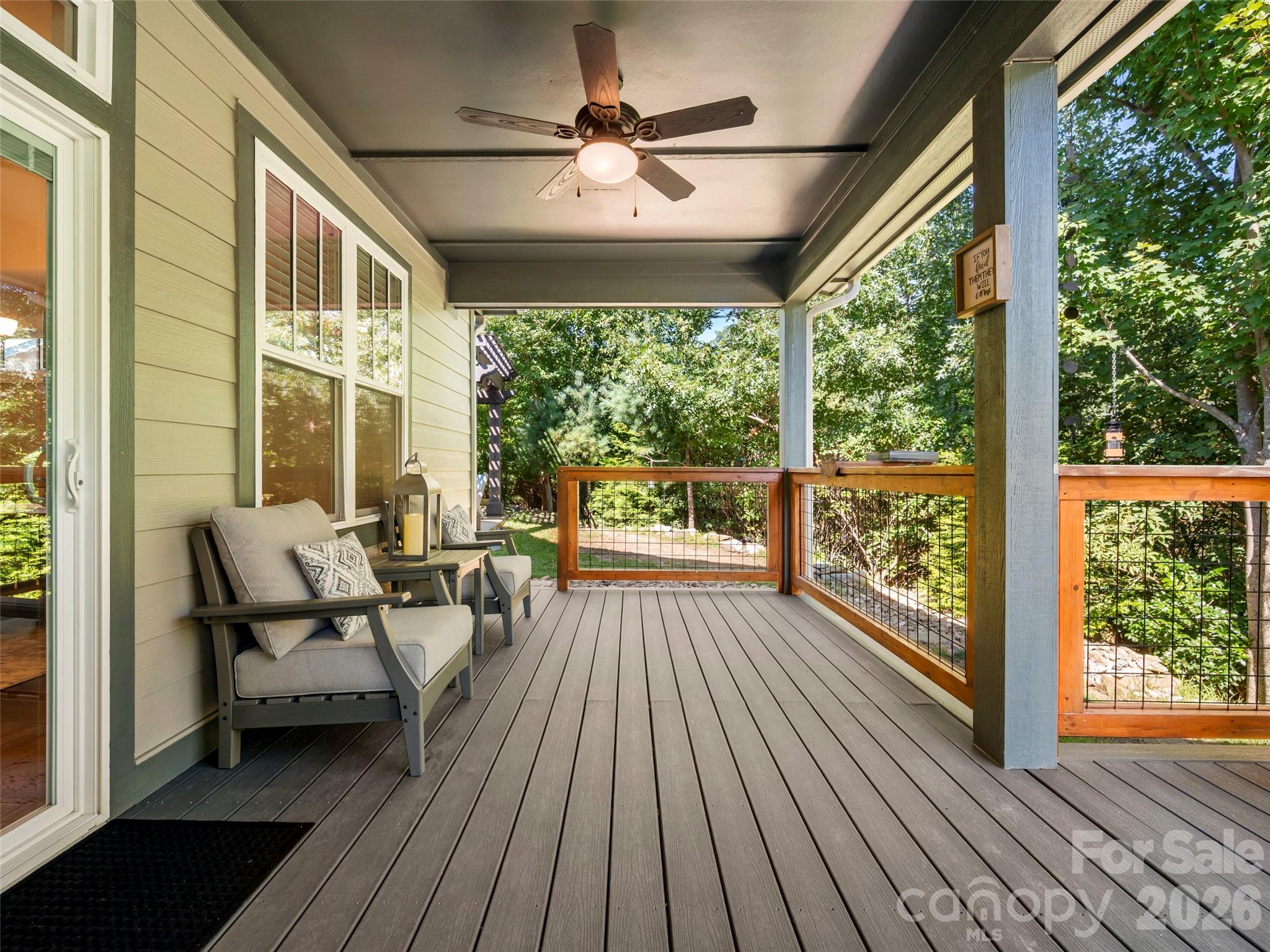 217 Hogans View Circle — Hendersonville