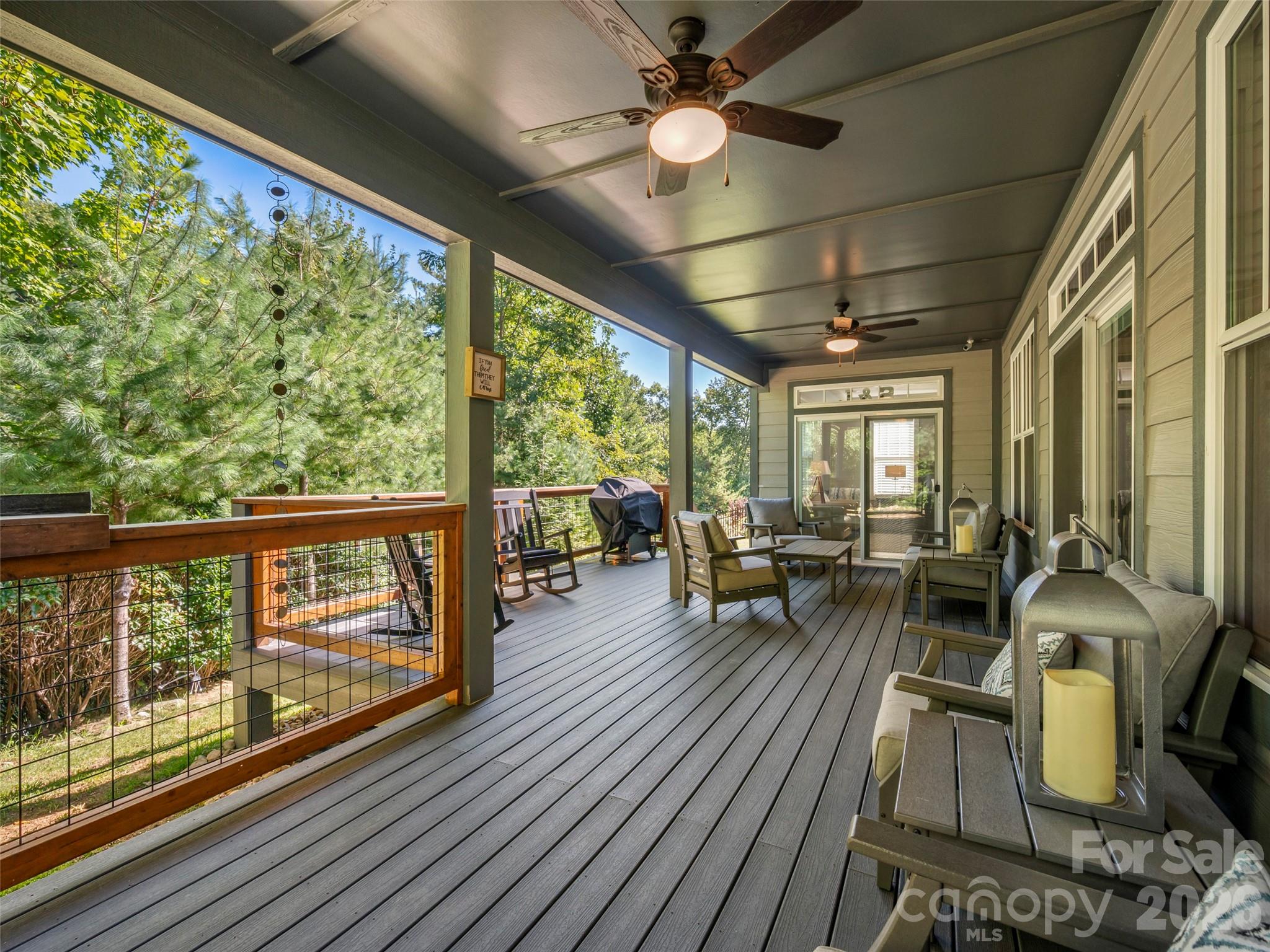 217 Hogans View Circle — Hendersonville