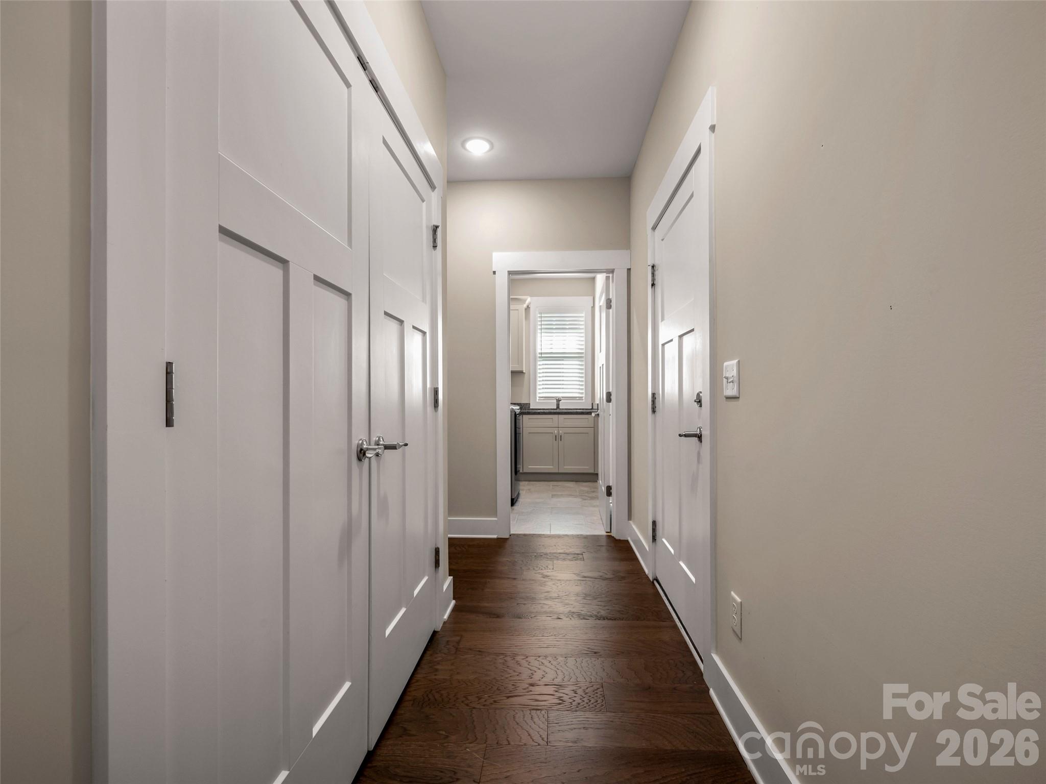 217 Hogans View Circle — Hendersonville