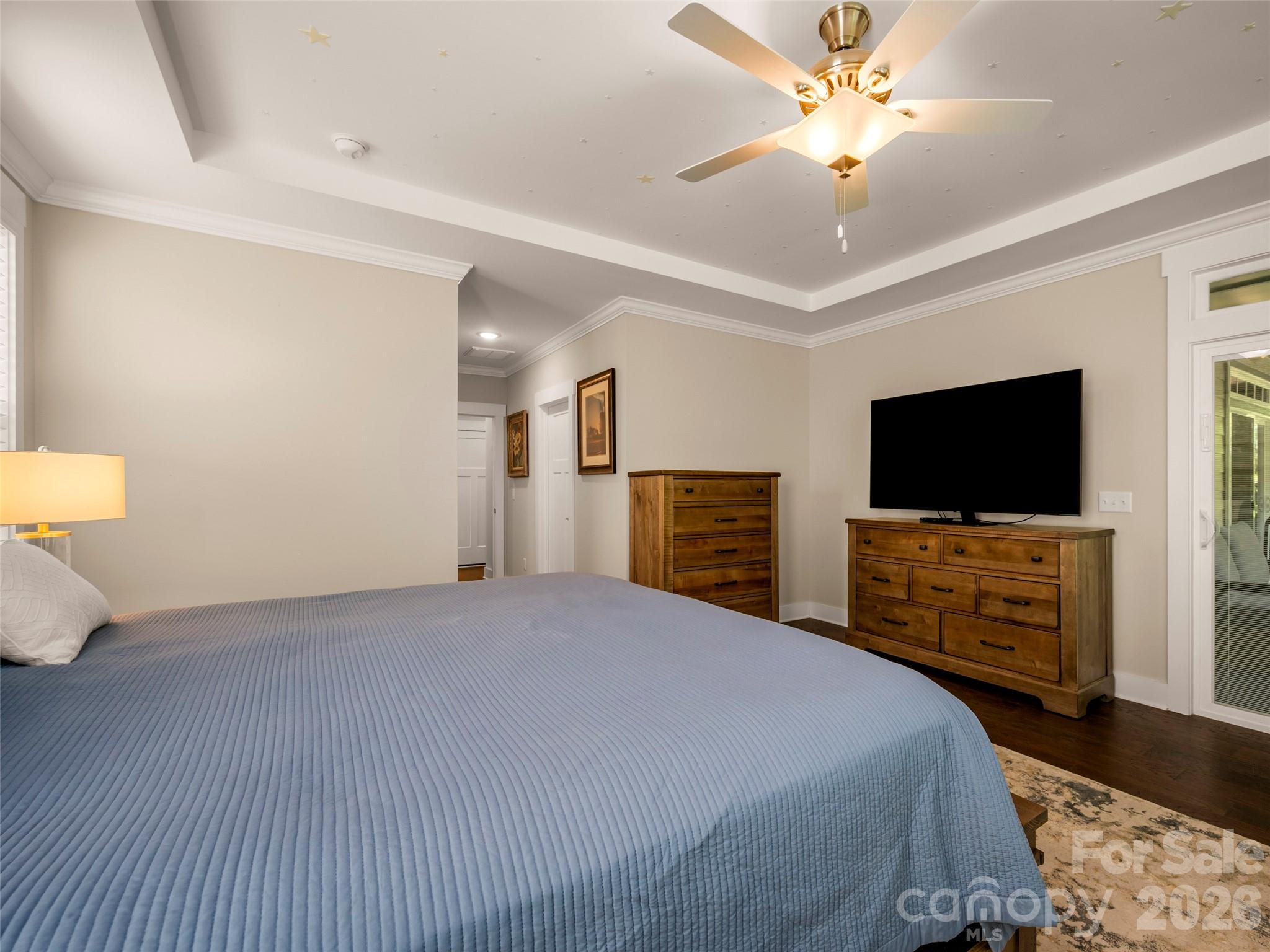 217 Hogans View Circle — Hendersonville