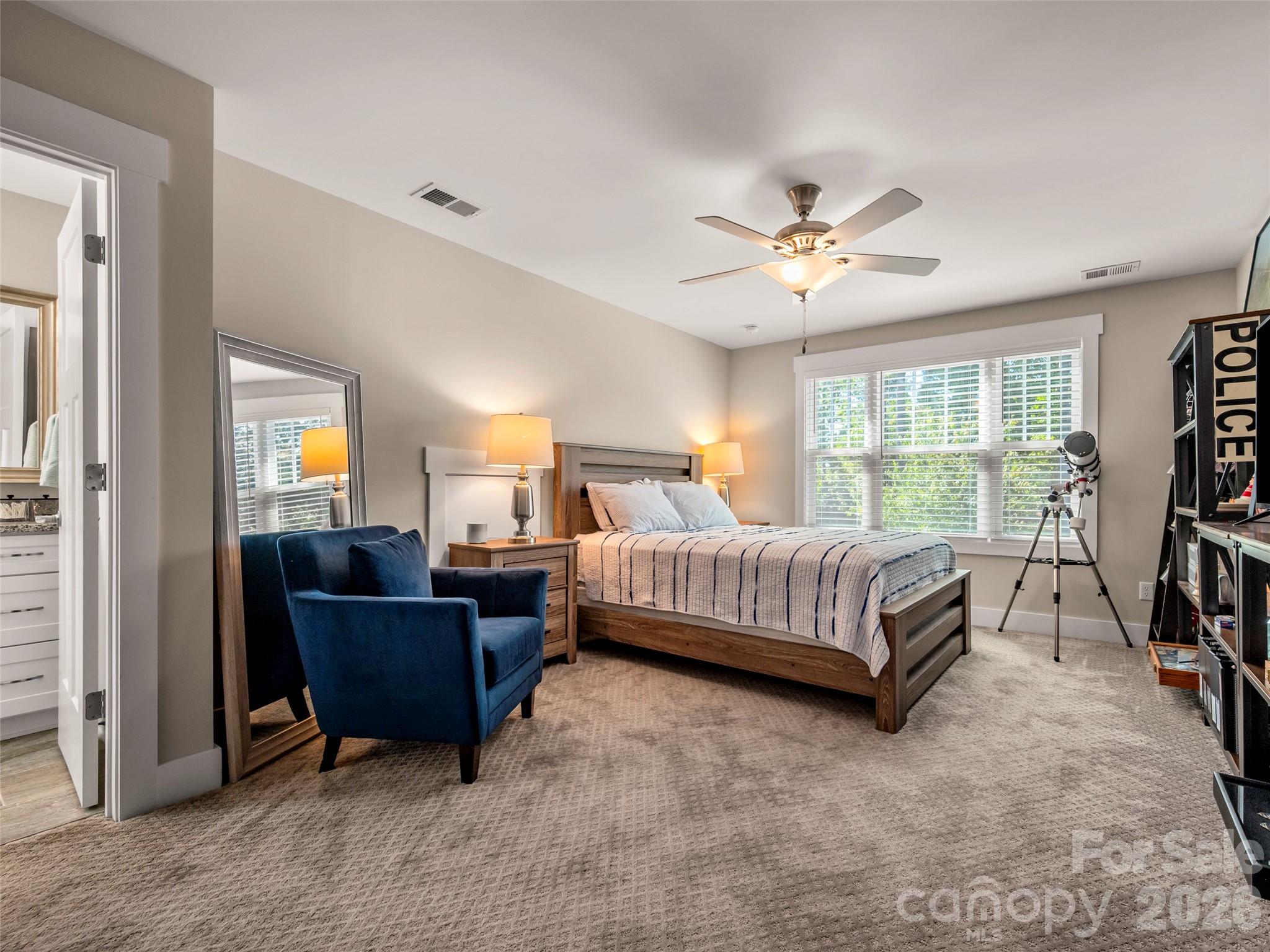 217 Hogans View Circle — Hendersonville