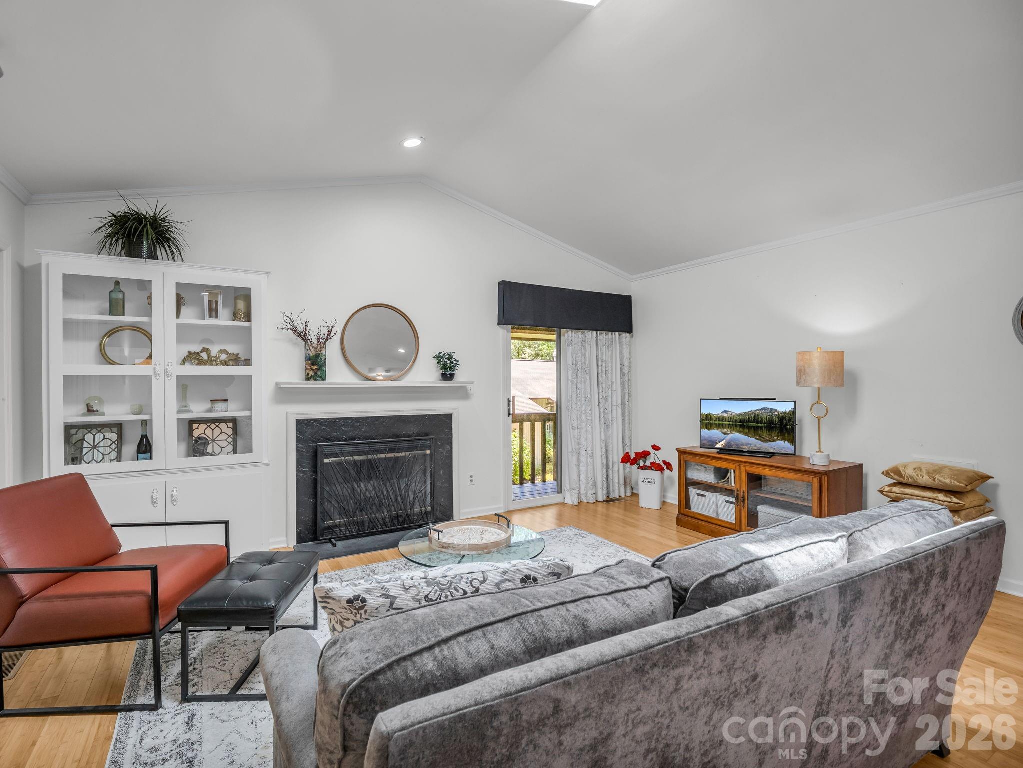 335 Melrose Avenue #111 — Tryon