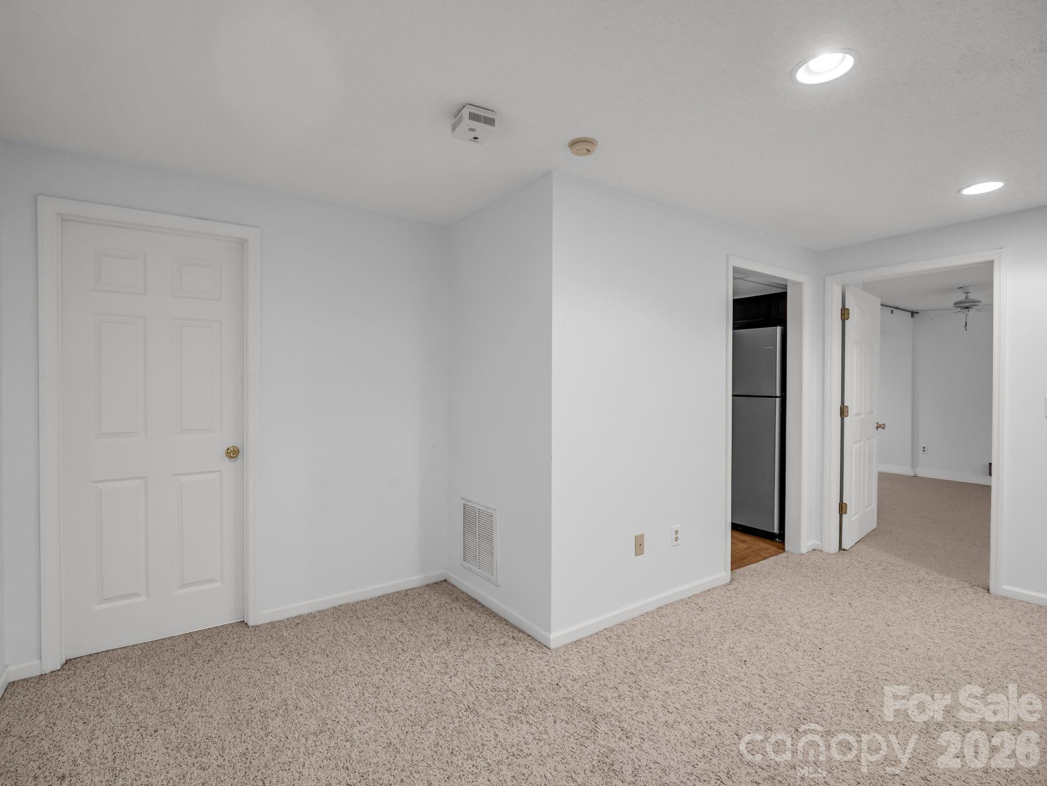 335 Melrose Avenue #111 — Tryon