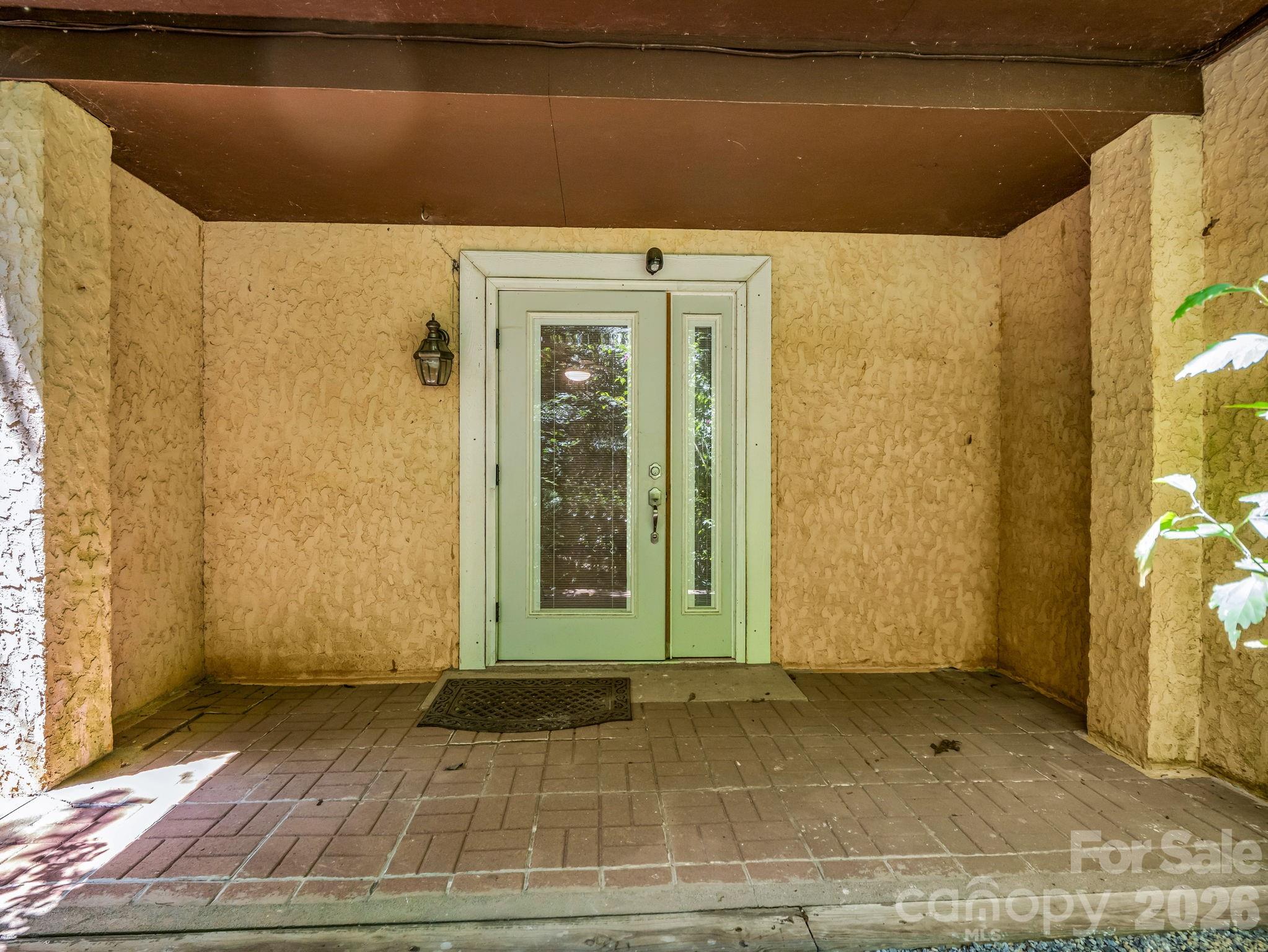 335 Melrose Avenue #111 — Tryon