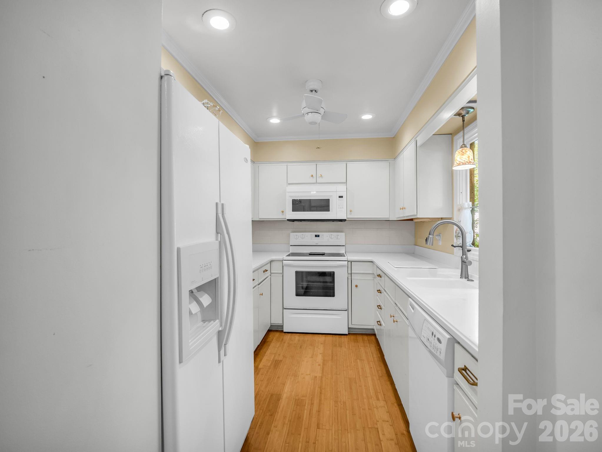 335 Melrose Avenue #111 — Tryon