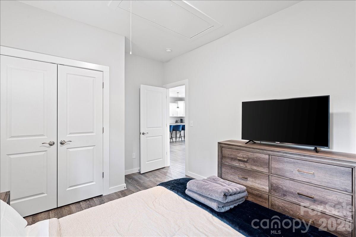 2041 S Pine Drive — Gastonia