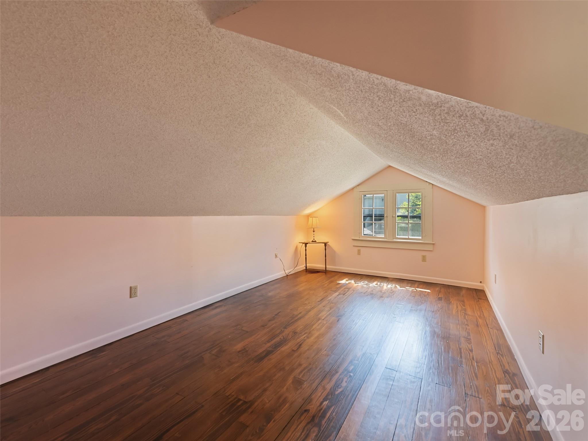 50 Epsom Street — Waynesville