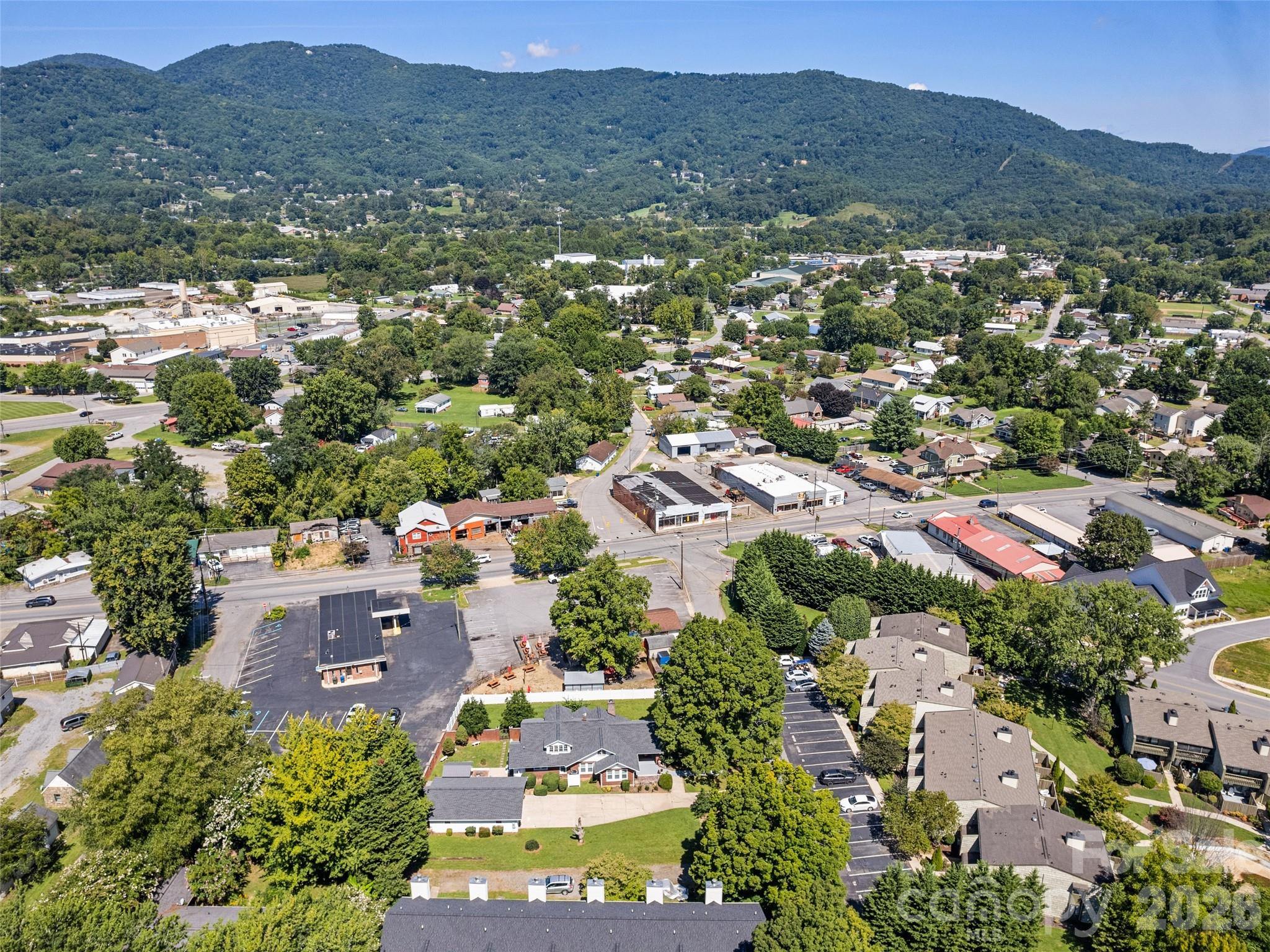 50 Epsom Street — Waynesville