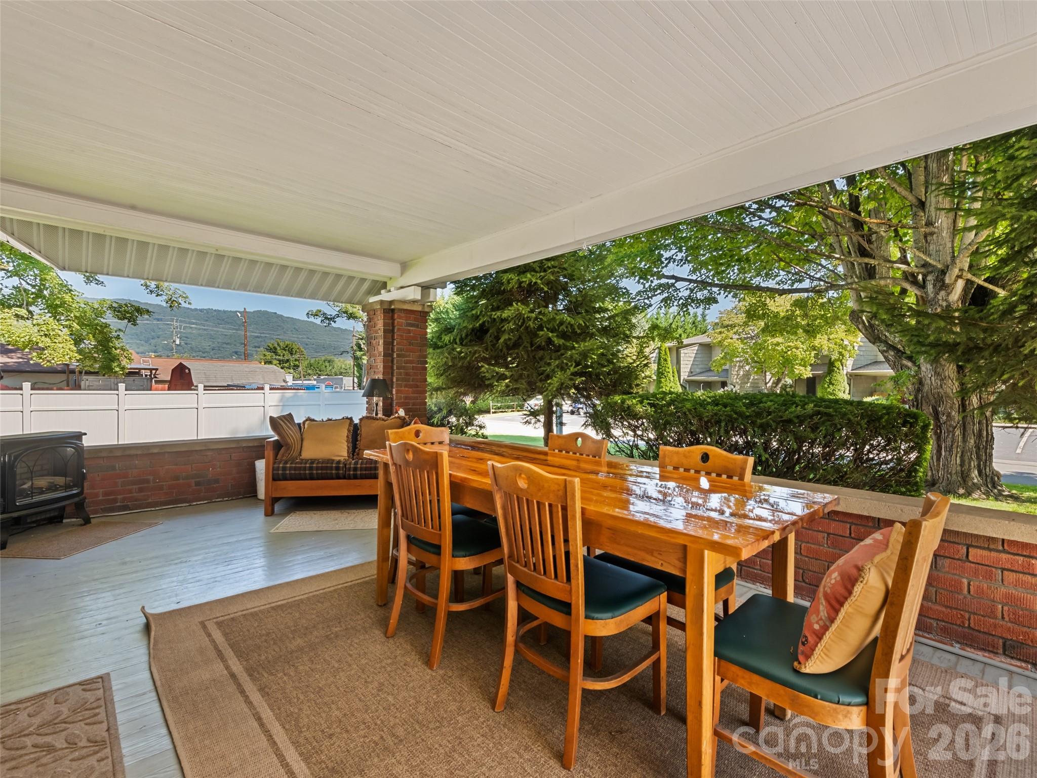 50 Epsom Street — Waynesville