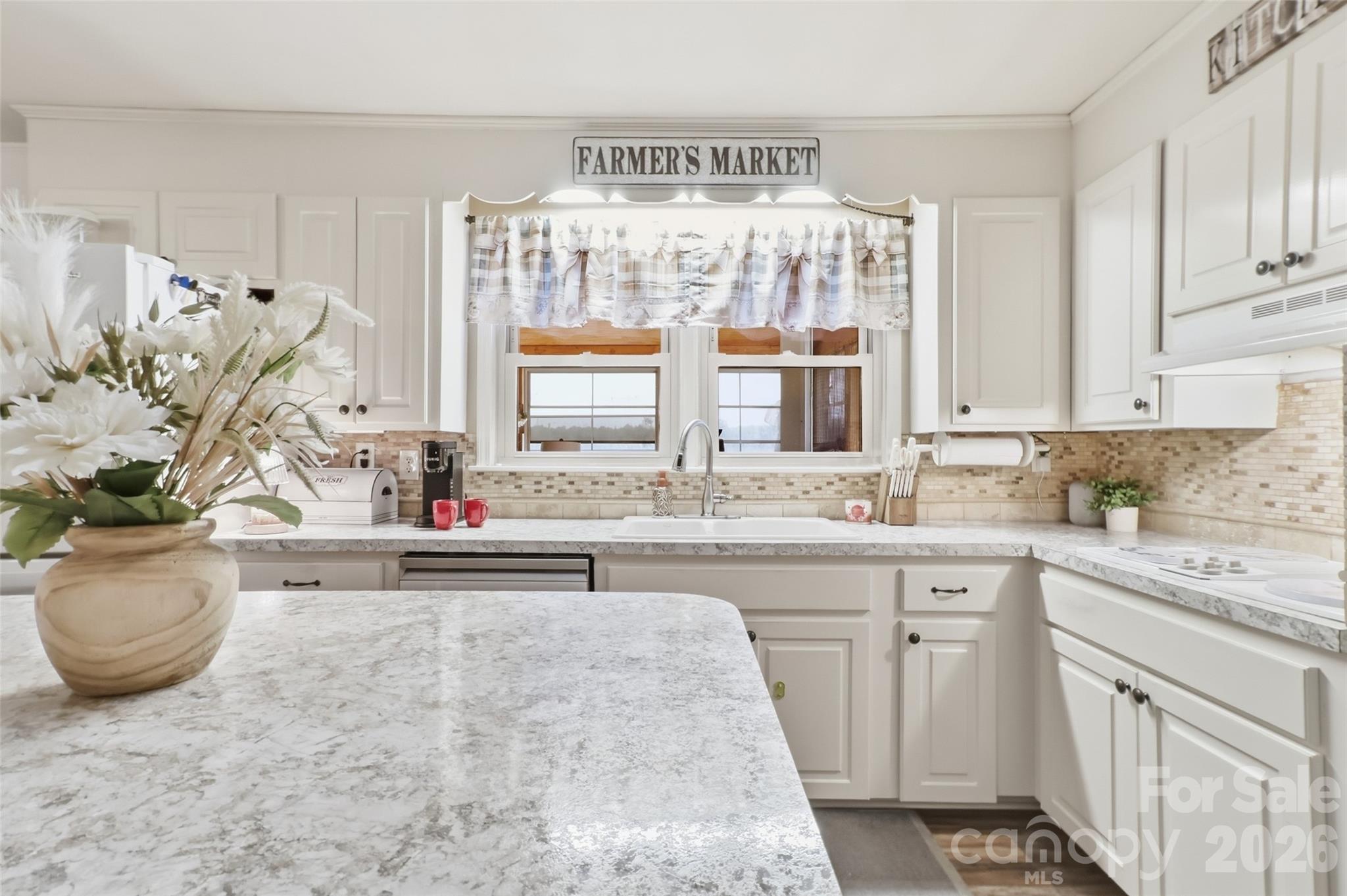 724 Hillcrest Drive — Bessemer City