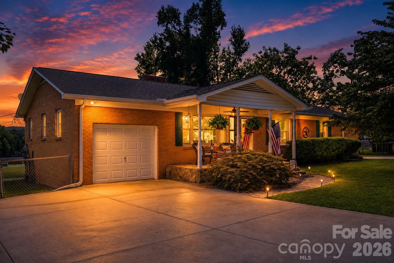 724 Hillcrest Drive — Bessemer City